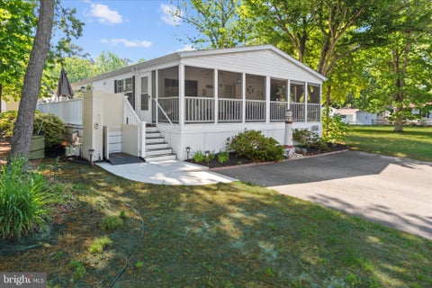 Mobile Home For Sale - 26599 Pepperidge Cove Cv<br/> MILLSBORO, DE 19966