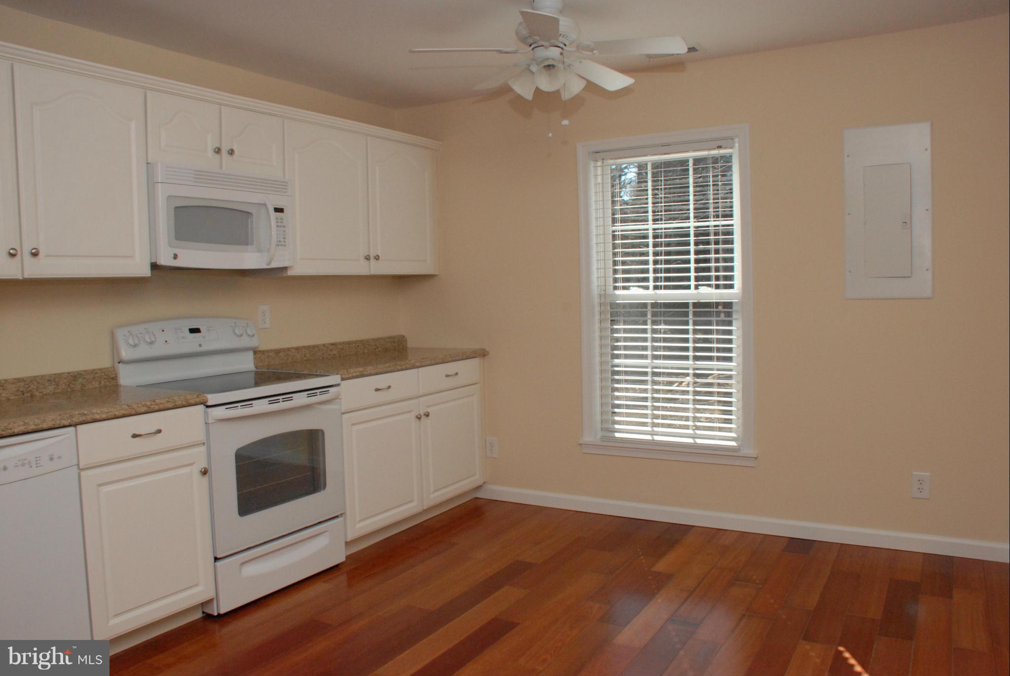 HOPTON PARK - Residential