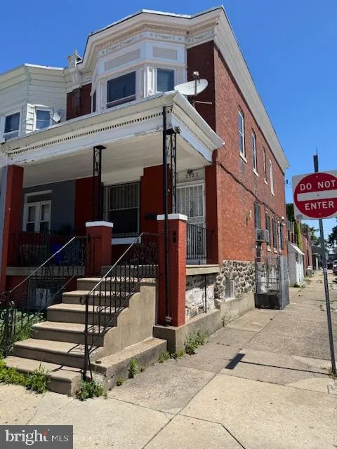 Philadelphia, Pennsylvania 19142, United States, 4 Bedrooms Bedrooms, ,2 BathroomsBathrooms,Residential,Active,146913