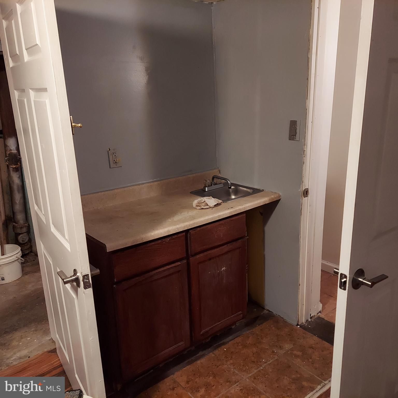 DELMAR VILLAGE - Residential