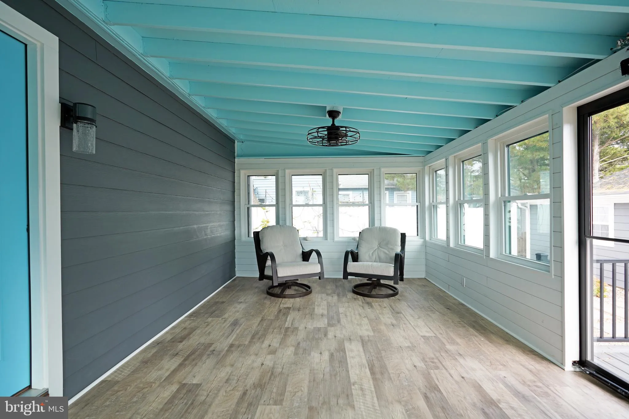 Lewes, Delaware 19958, United States, 5 Bedrooms Bedrooms, ,4 BathroomsBathrooms,Residential,Pending,4948