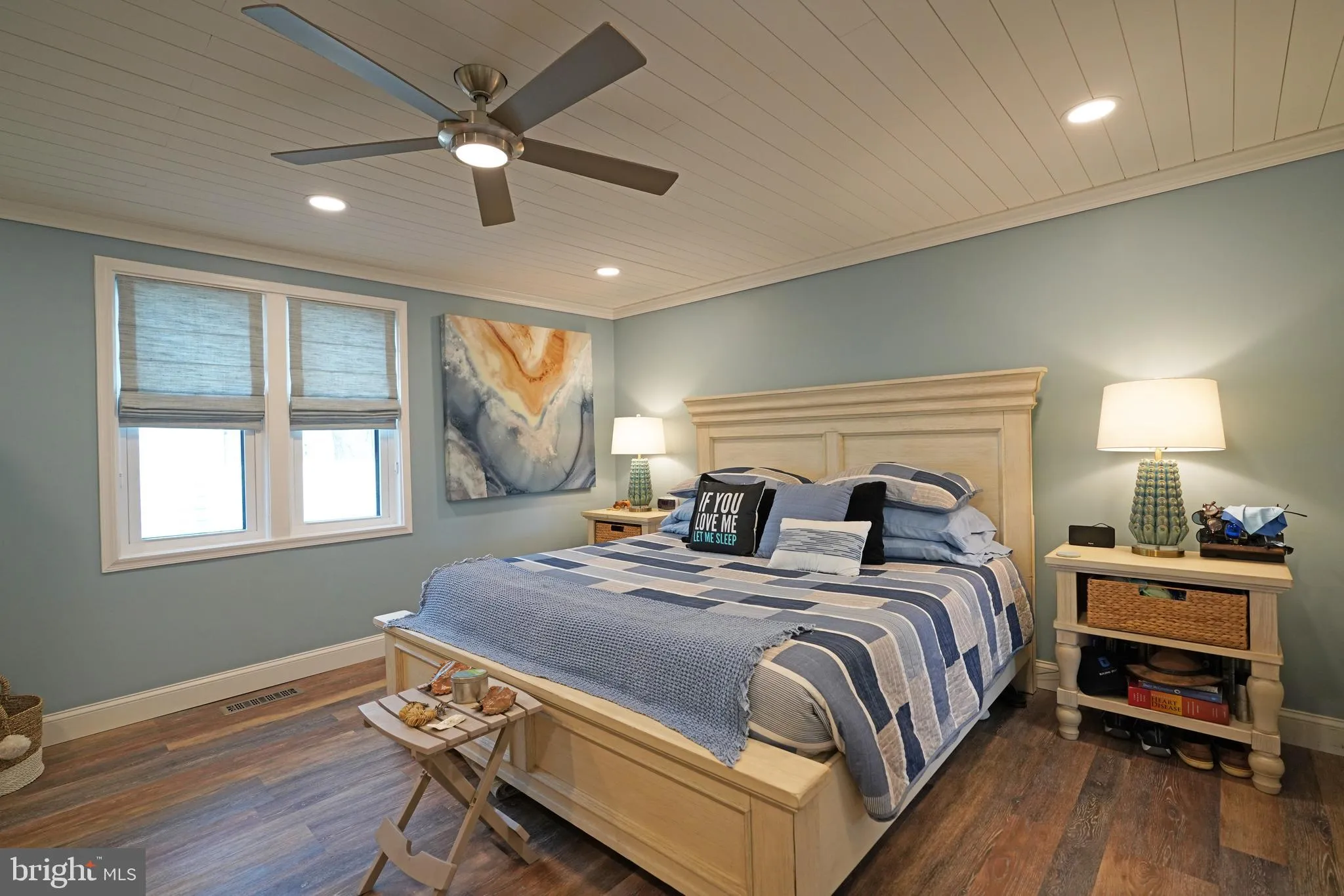 Lewes, Delaware 19958, United States, 5 Bedrooms Bedrooms, ,4 BathroomsBathrooms,Residential,Pending,4948