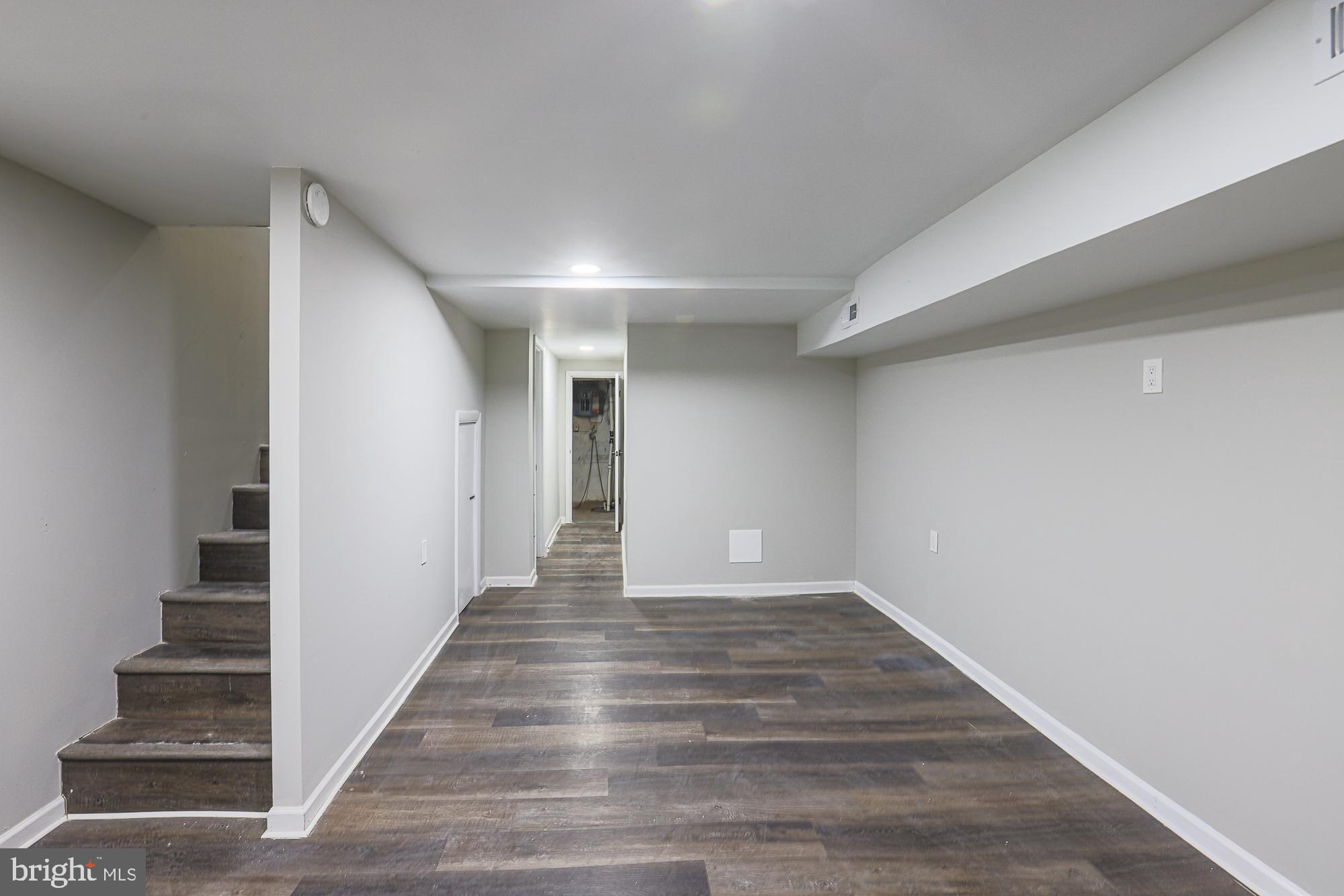 MONTEBELLO - Residential