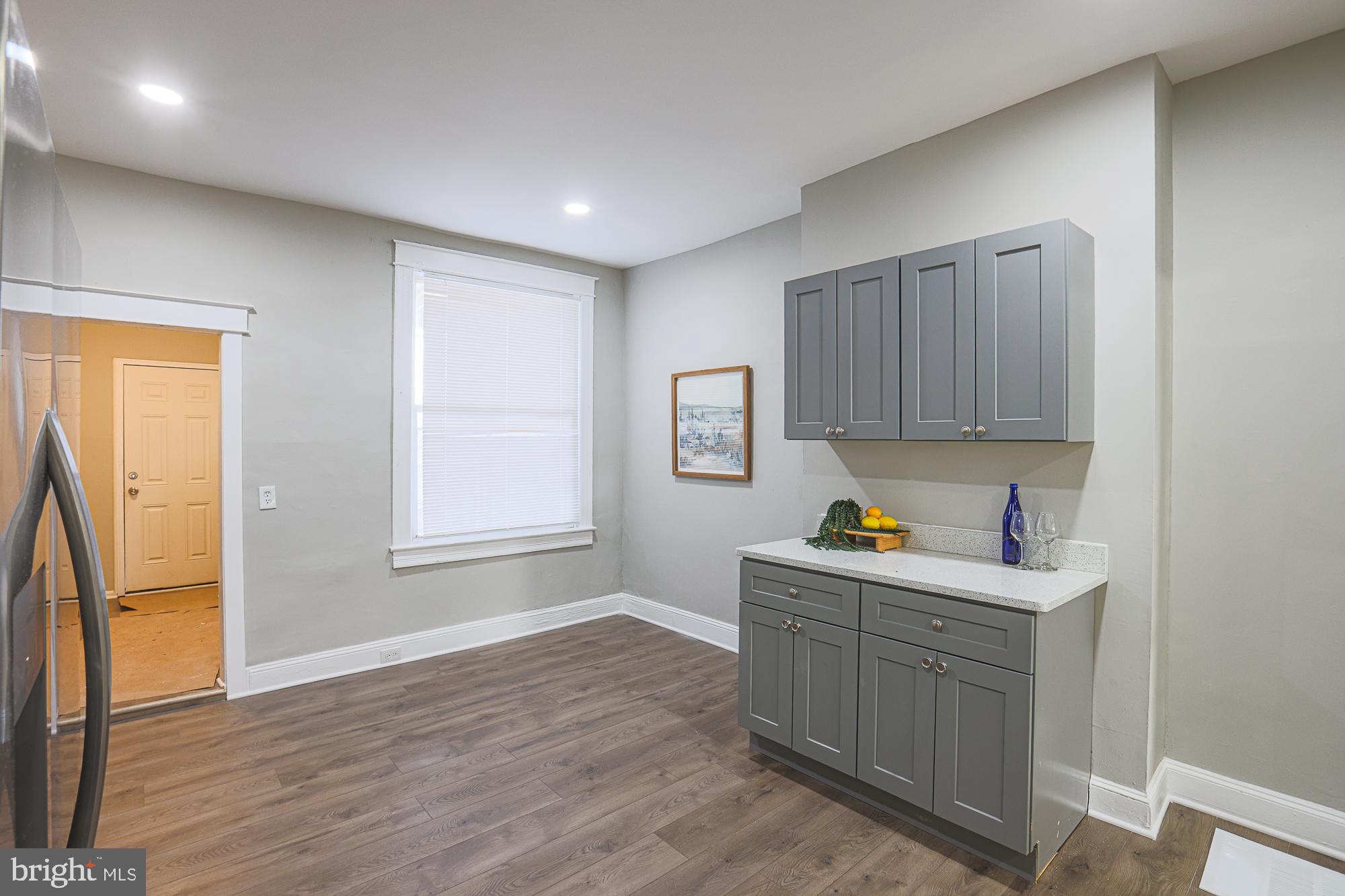 MONTEBELLO - Residential