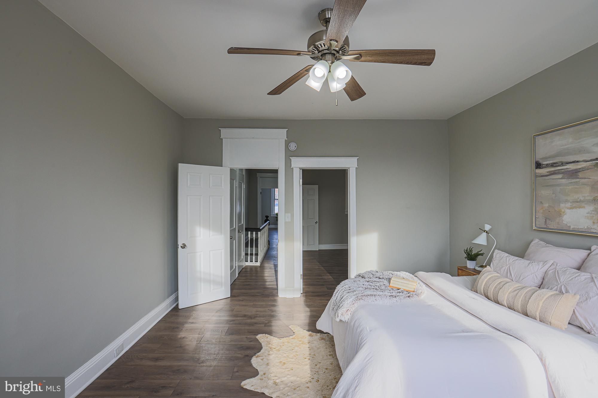 MONTEBELLO - Residential