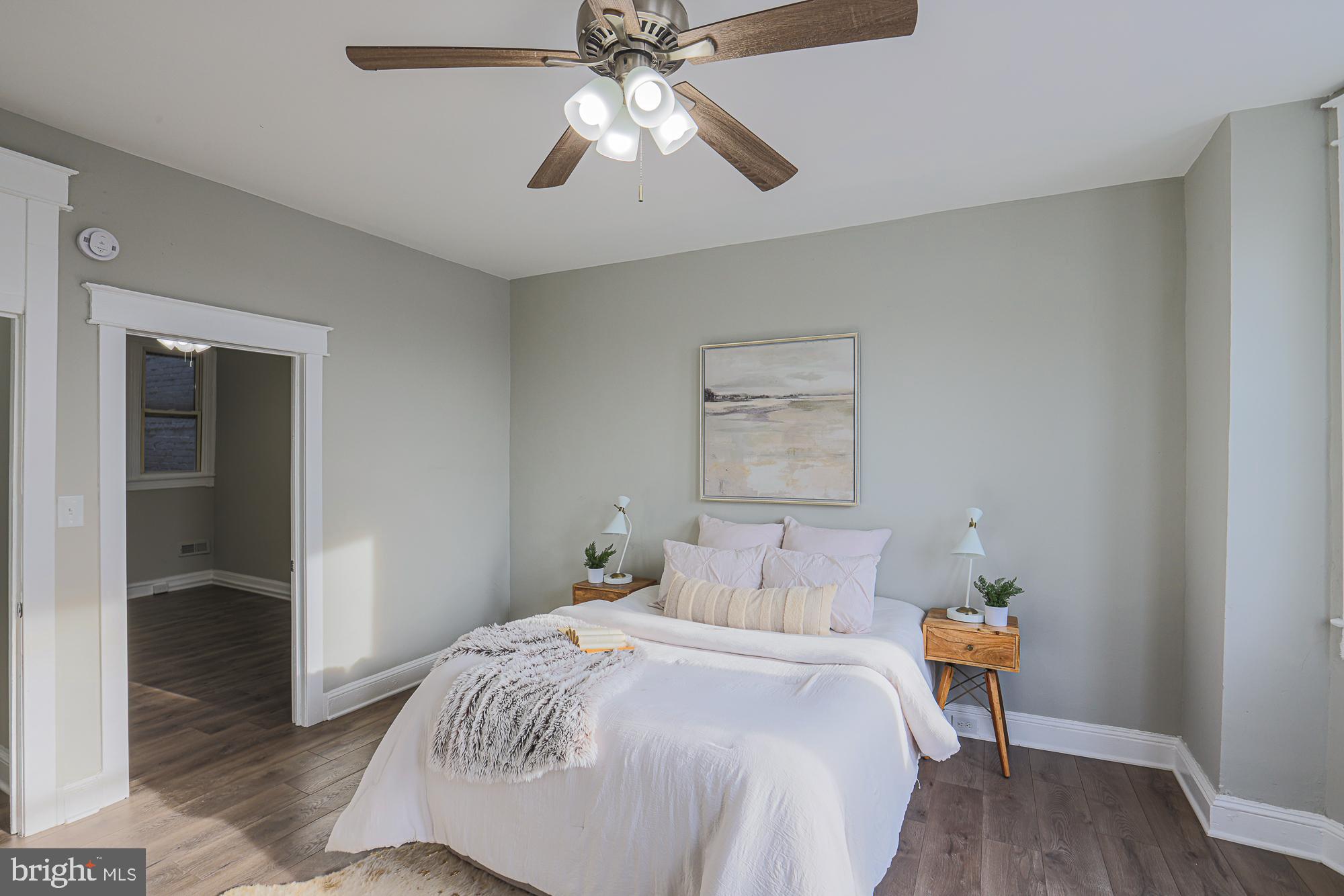 MONTEBELLO - Residential