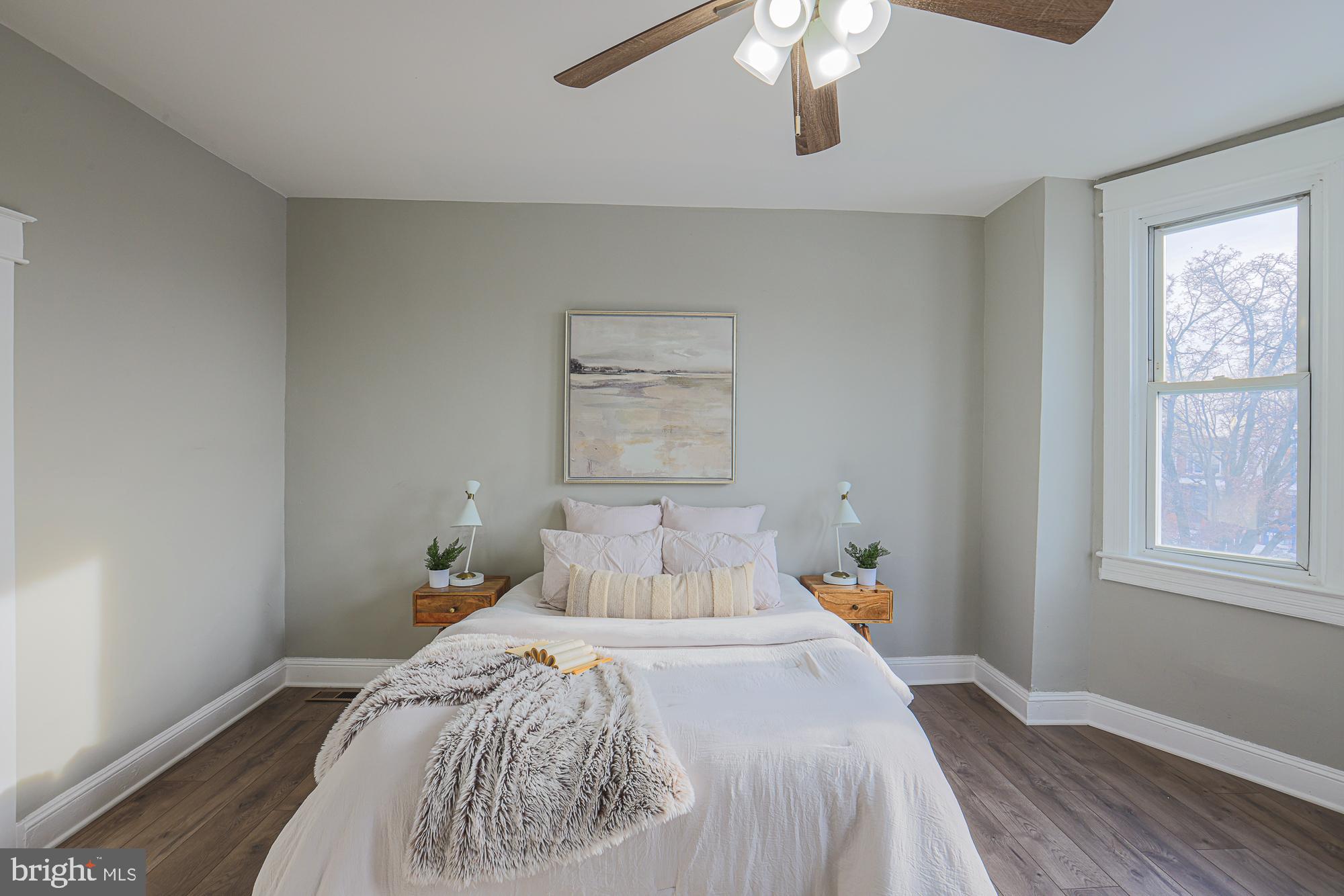 MONTEBELLO - Residential