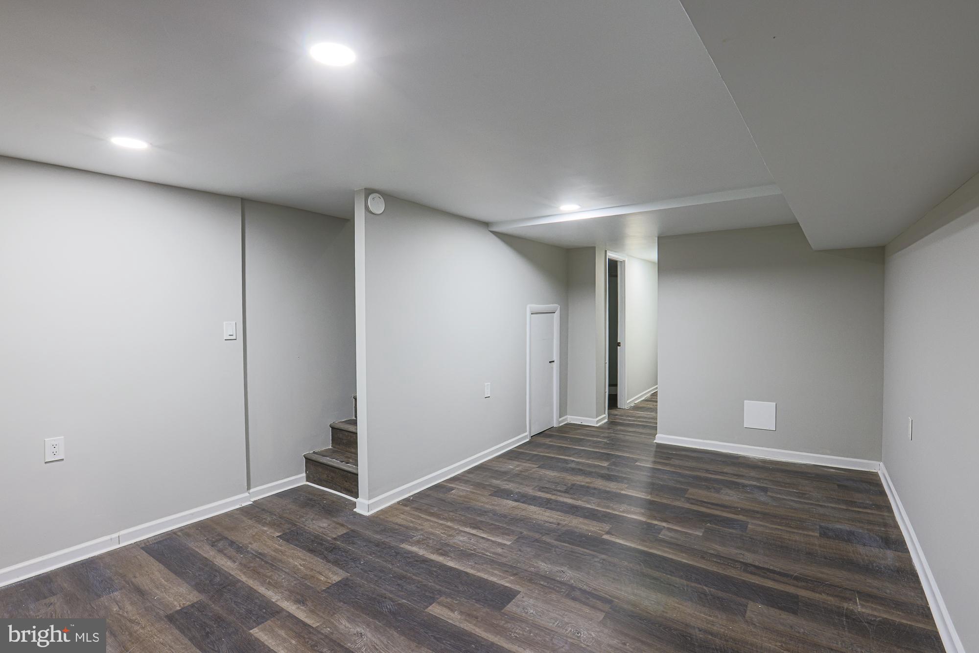 MONTEBELLO - Residential