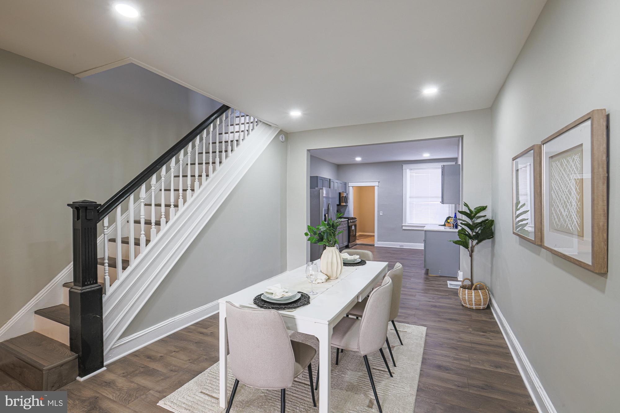 MONTEBELLO - Residential