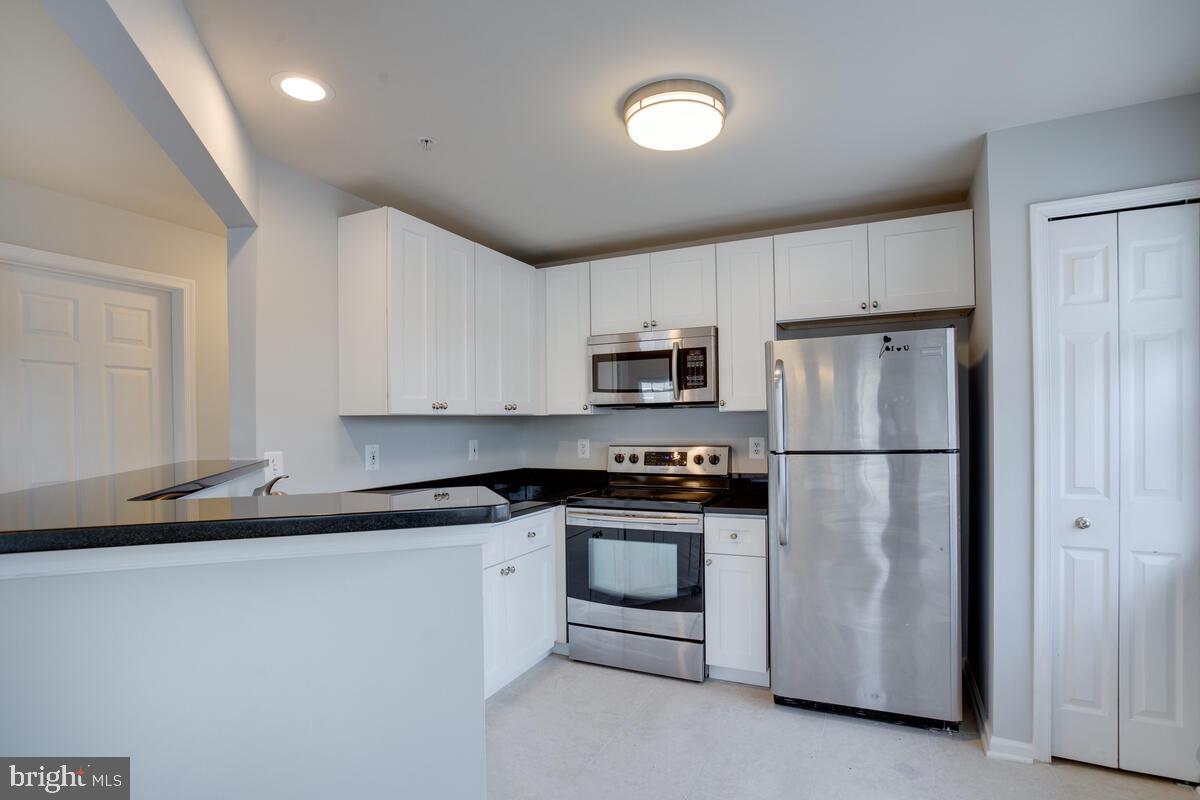 COLUMBIA TOWN CENTER - Residential