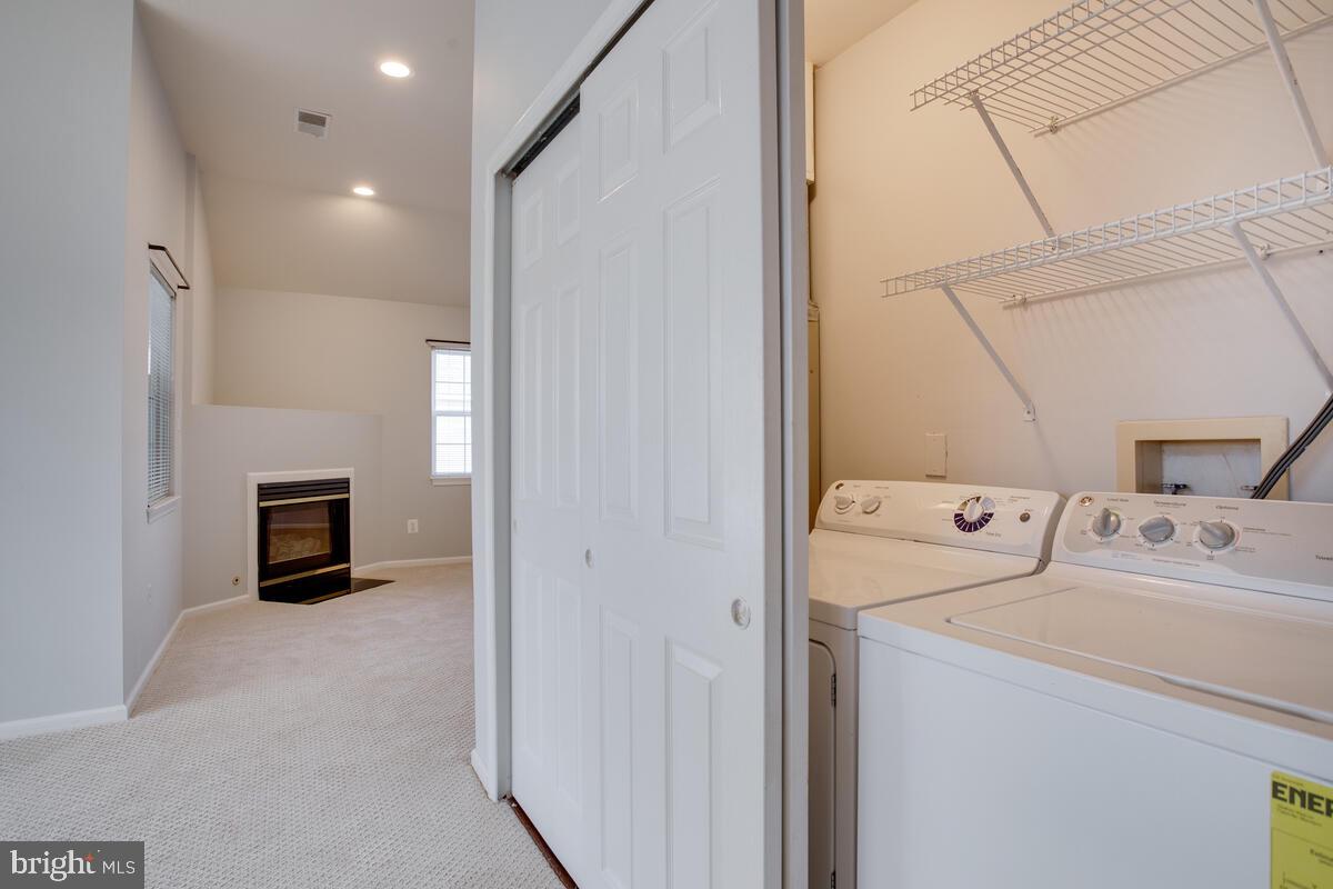 COLUMBIA TOWN CENTER - Residential