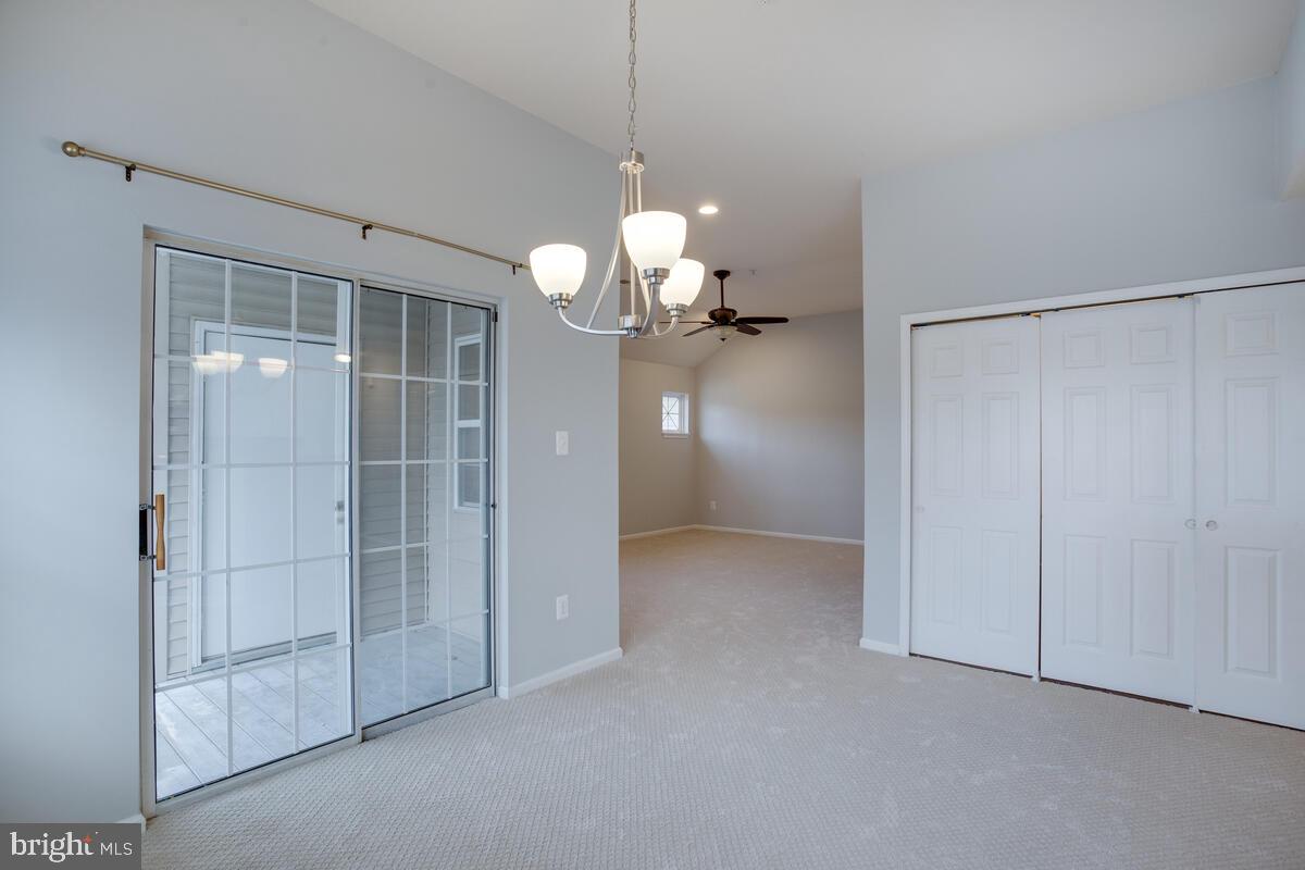 COLUMBIA TOWN CENTER - Residential