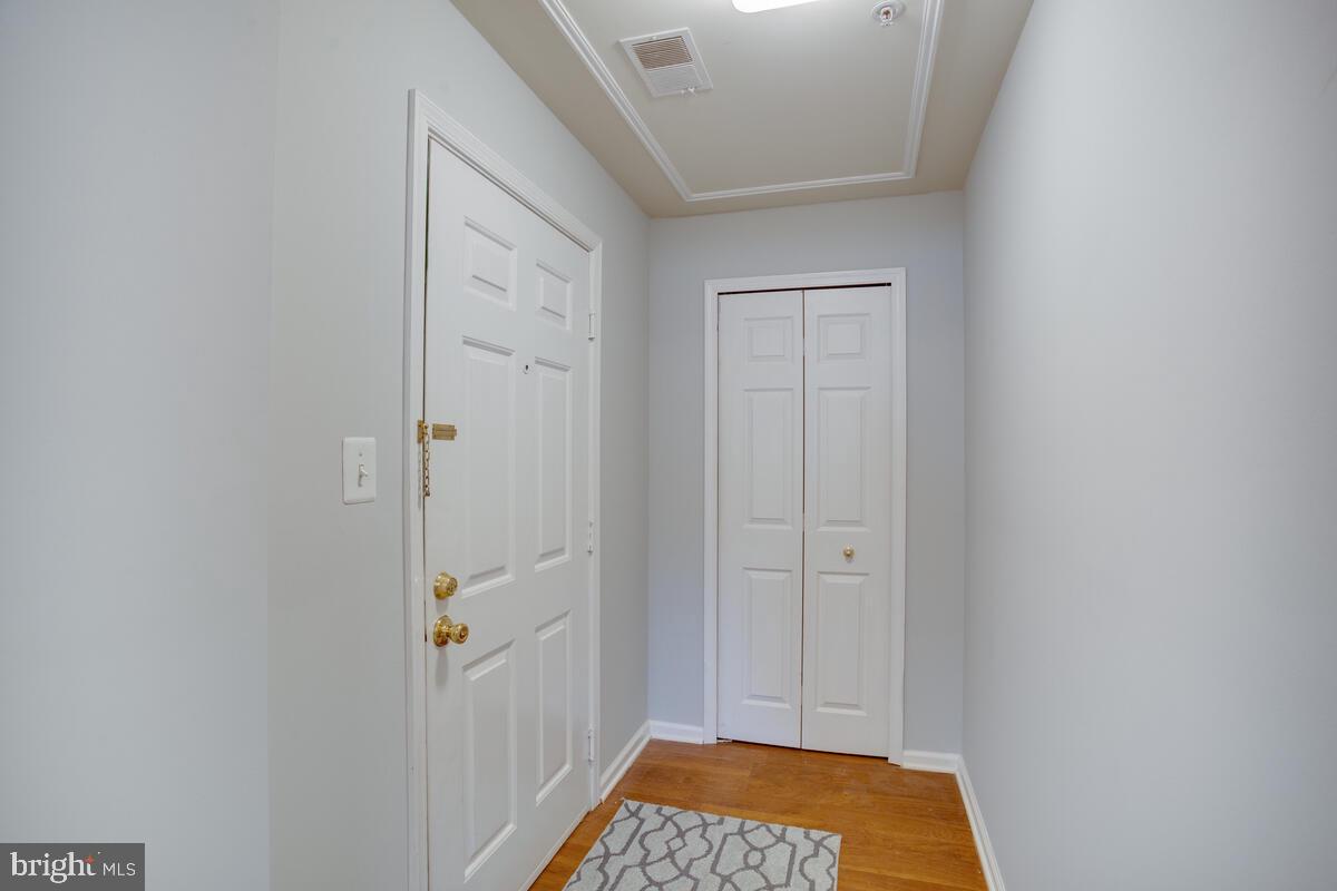 COLUMBIA TOWN CENTER - Residential