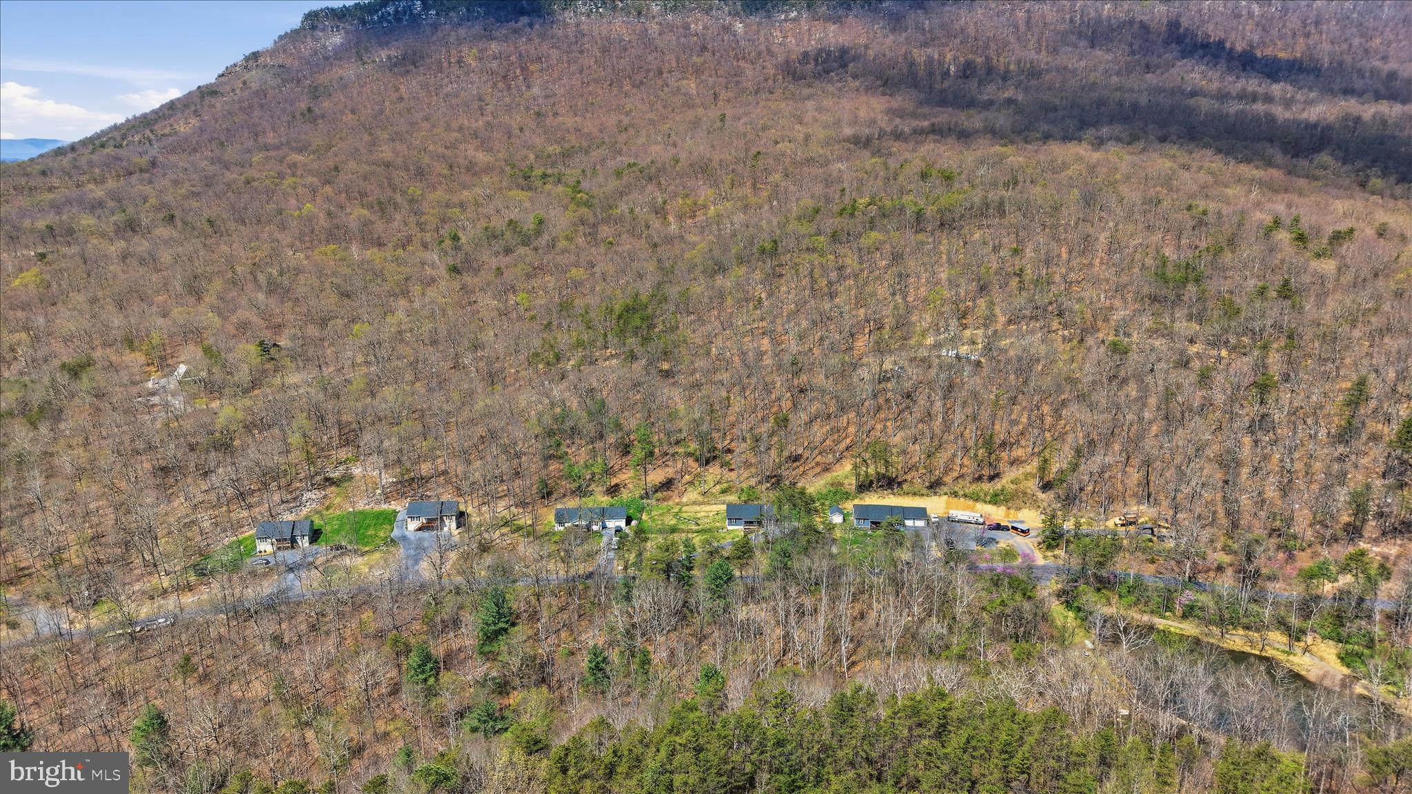 MOUNTAIN RUN - Residential