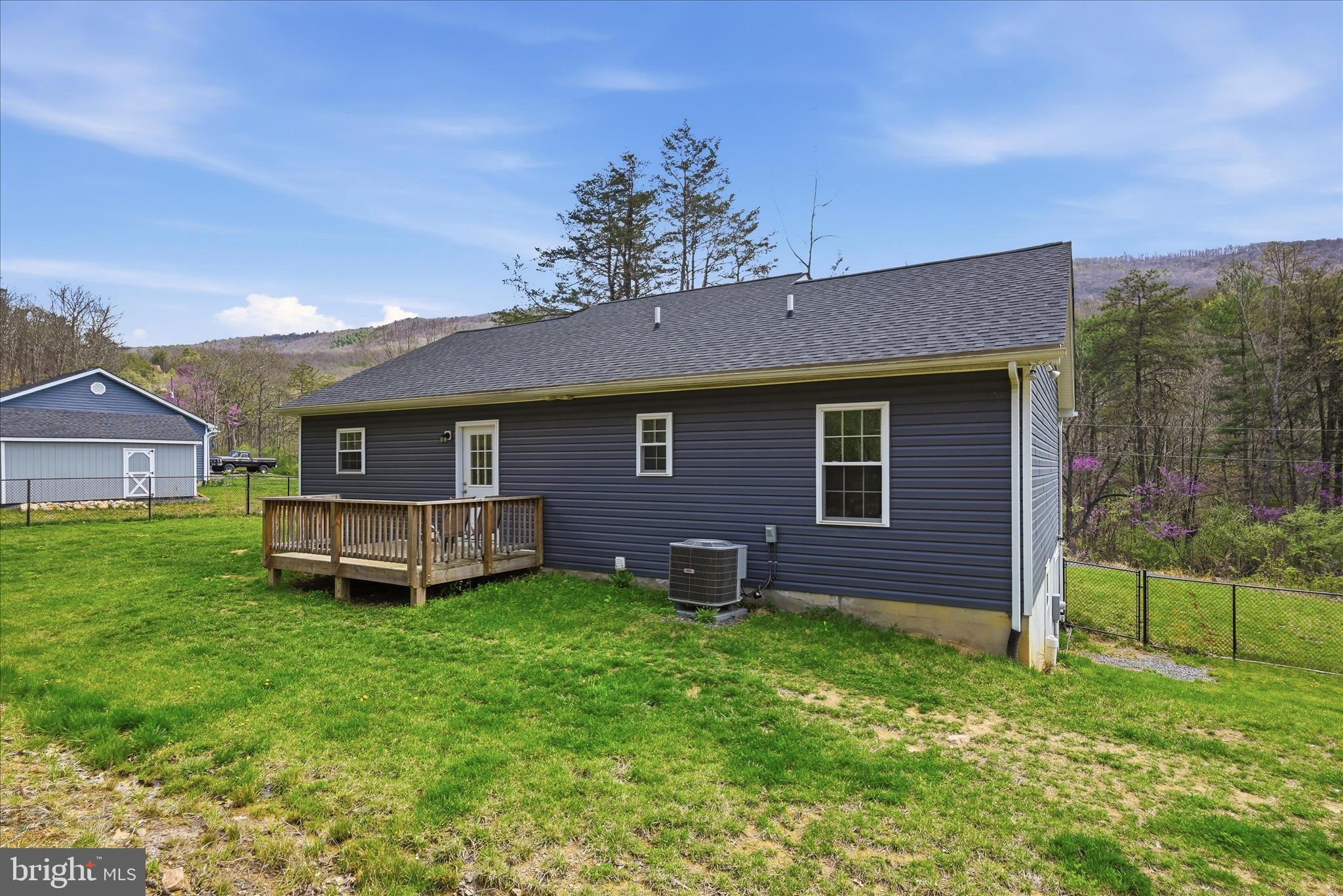 MOUNTAIN RUN - Residential