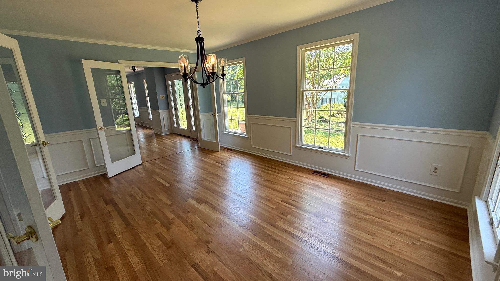 5750 PENDLETON LANE