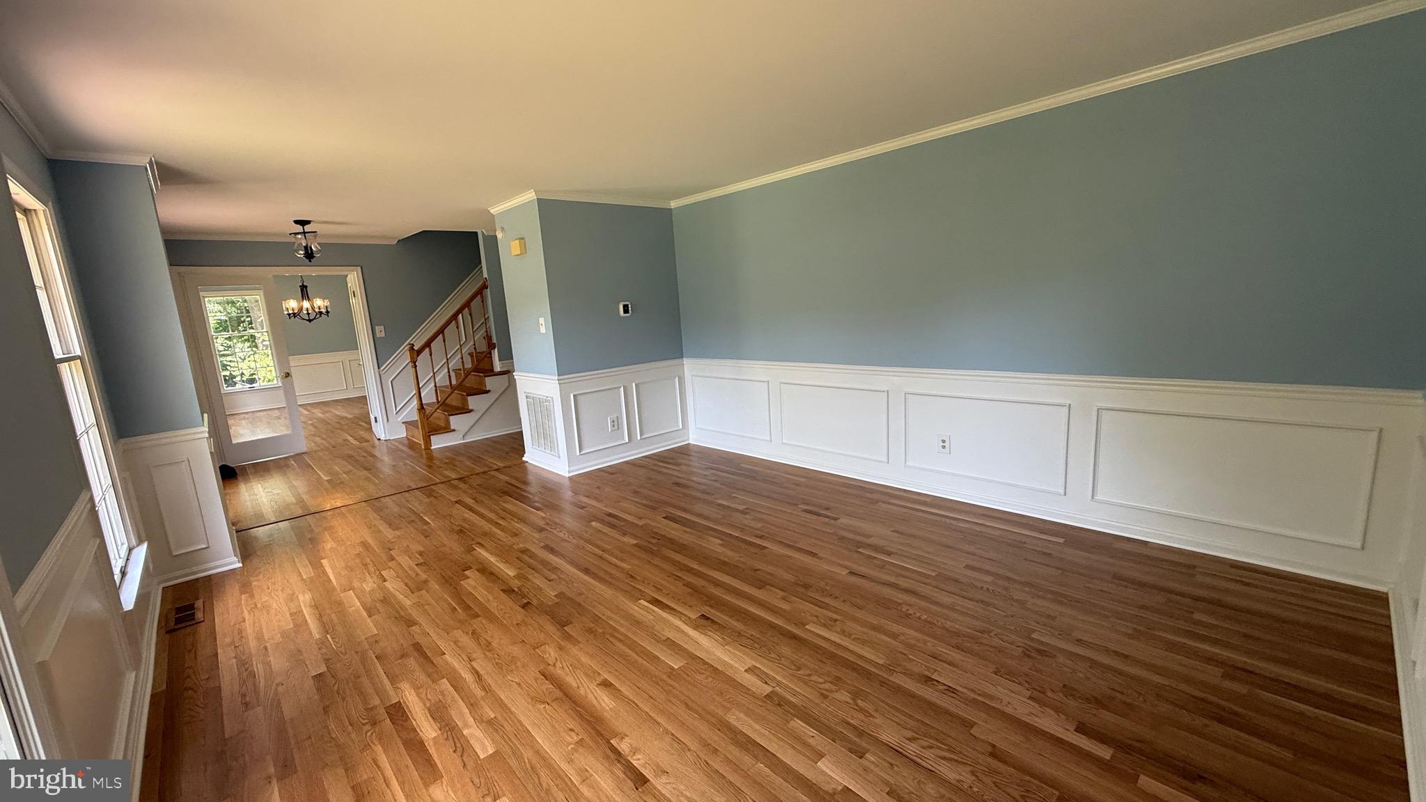 5750 PENDLETON LANE