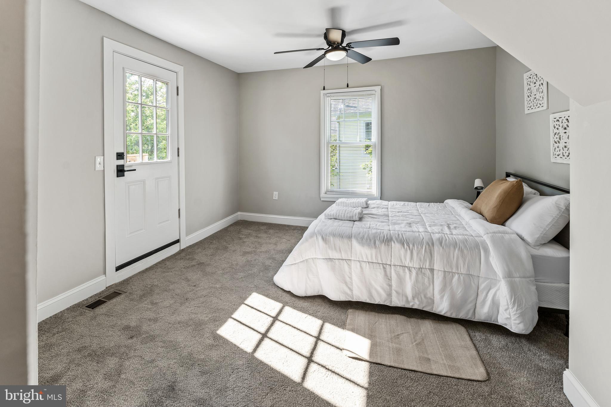 HYATTSVILLE - Residential