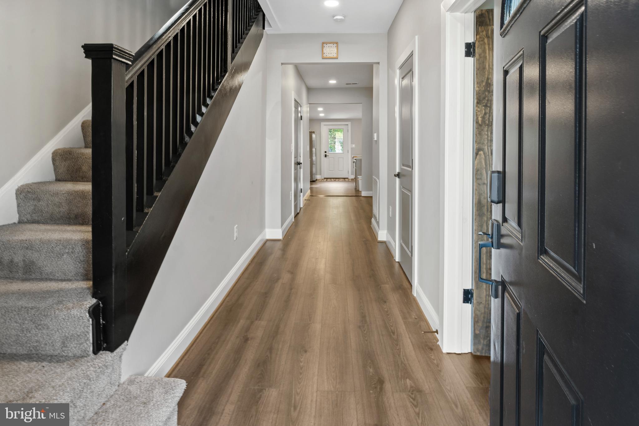 HYATTSVILLE - Residential