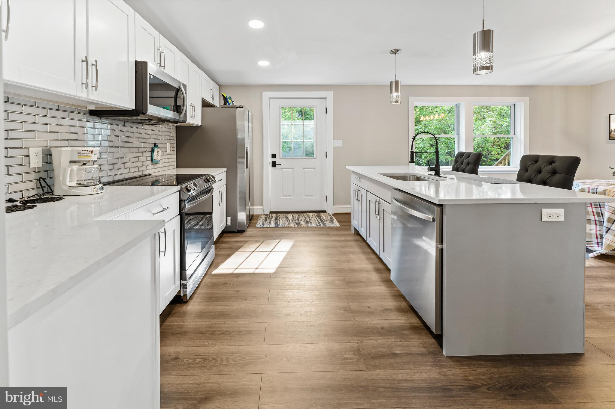 HYATTSVILLE - Residential