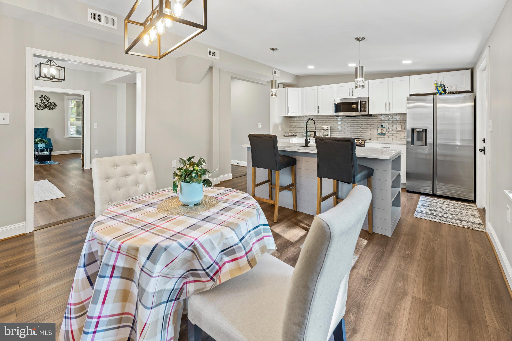 HYATTSVILLE - Residential