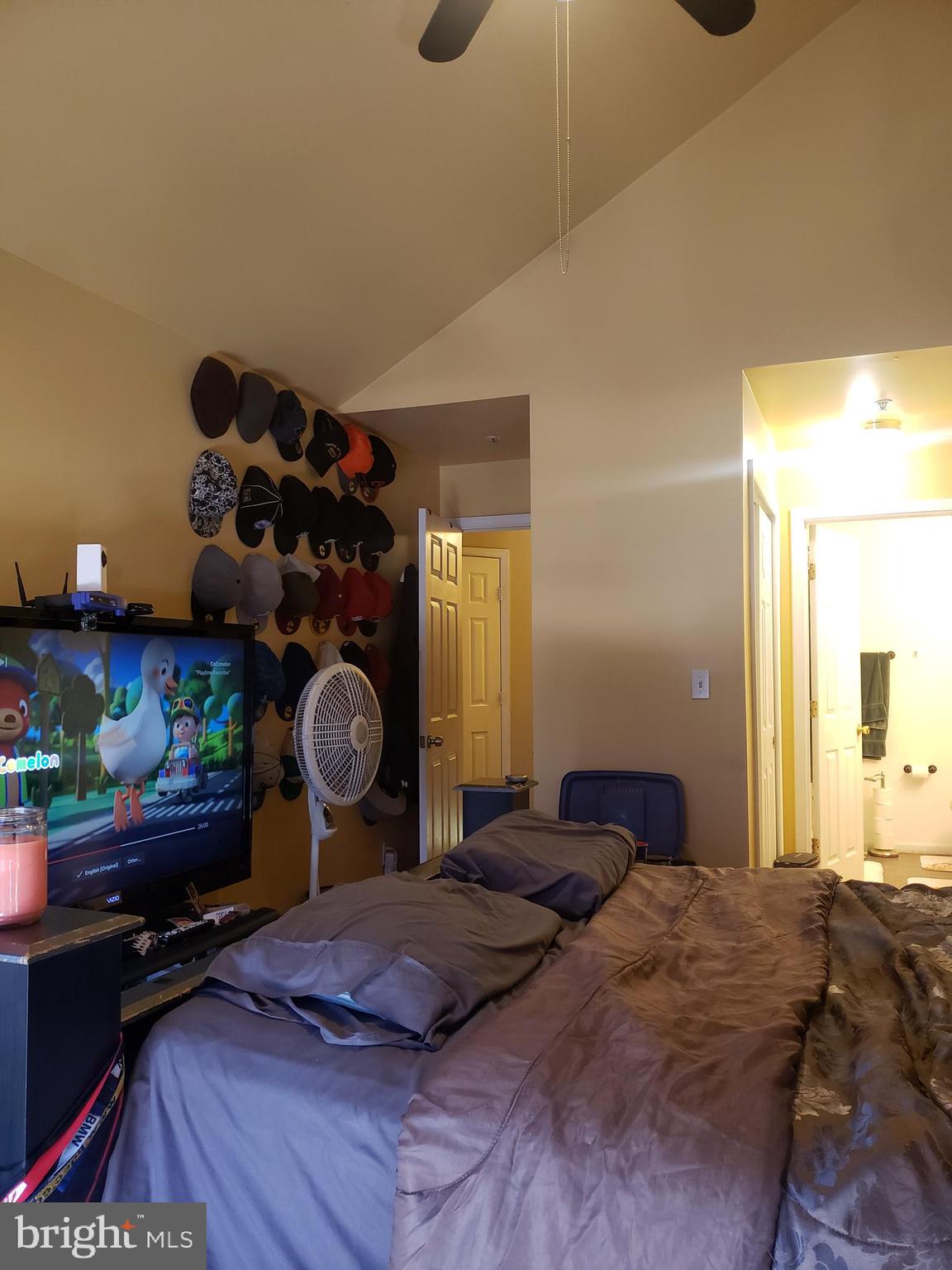 KINGS COUNCIL CONDO - Residential