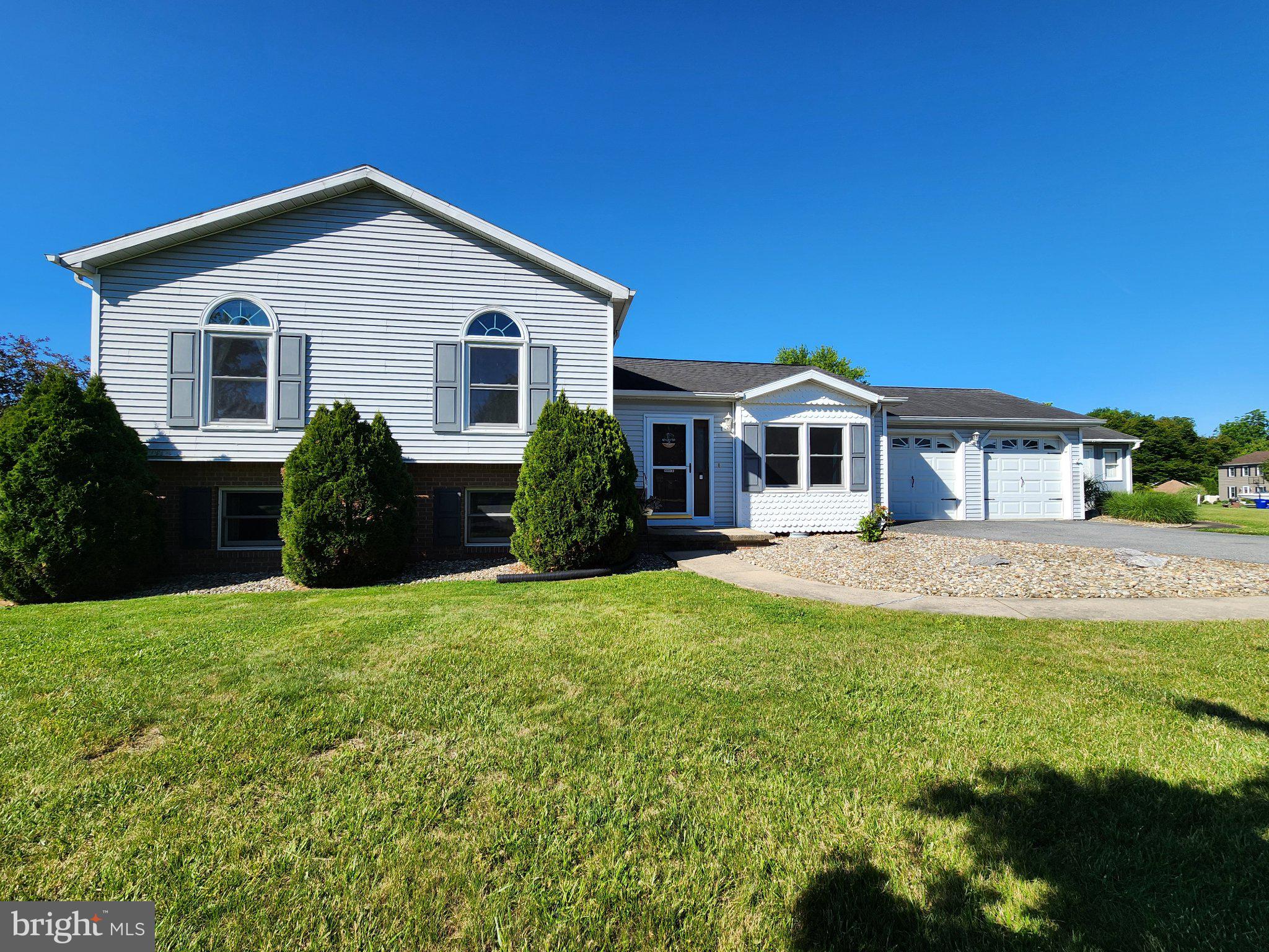 43 WHEATFIELD DRIVE