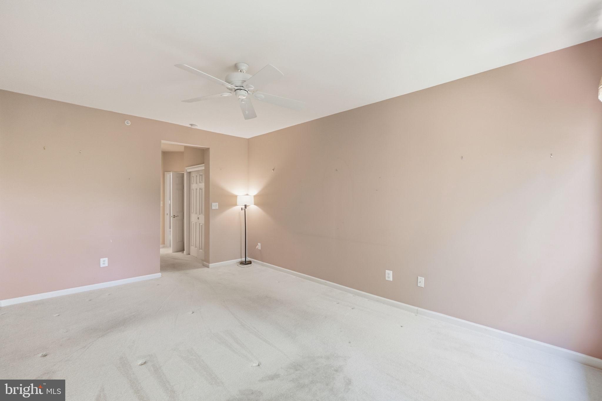LAKELAND RIDGE - Residential