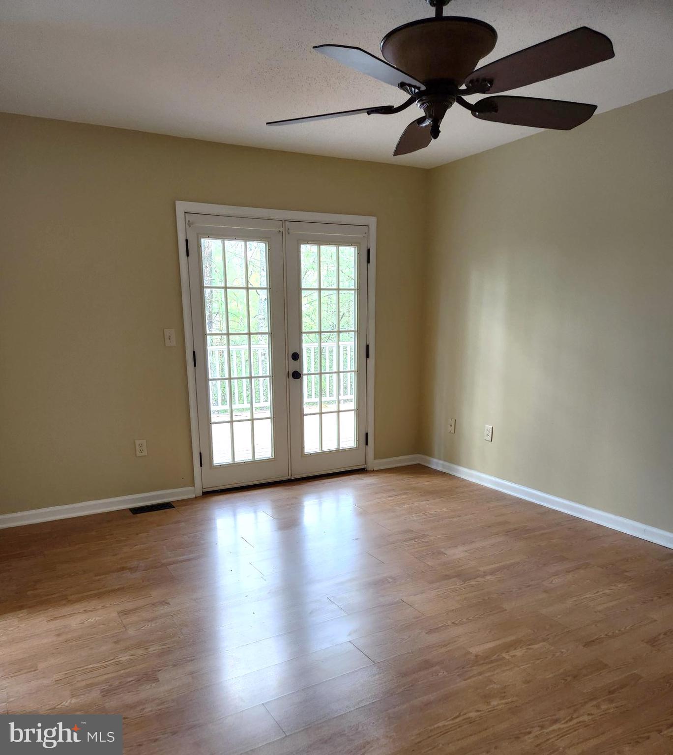 CHESTNUT GROVE - Residential