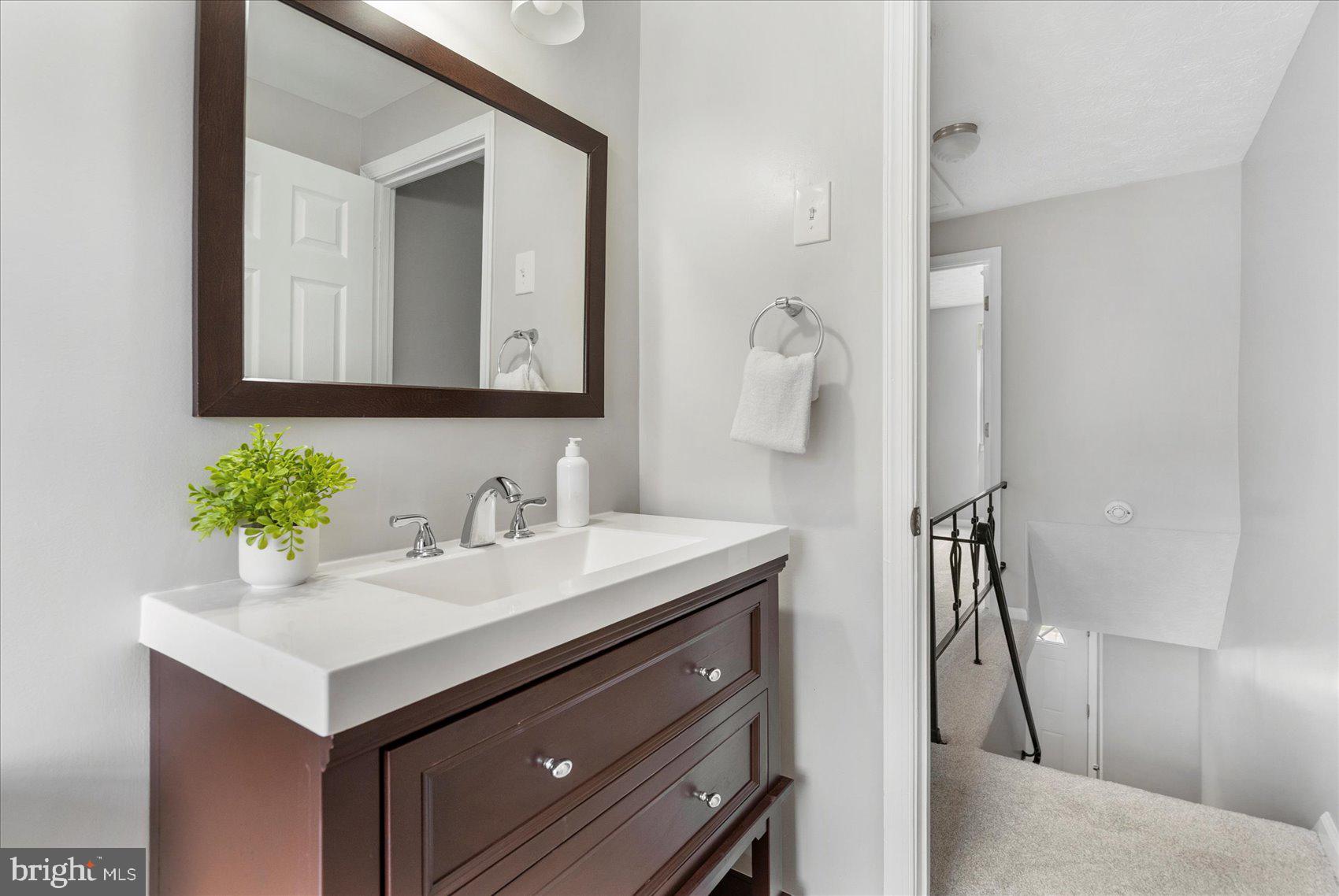 COUNTRY RIDGE - Residential