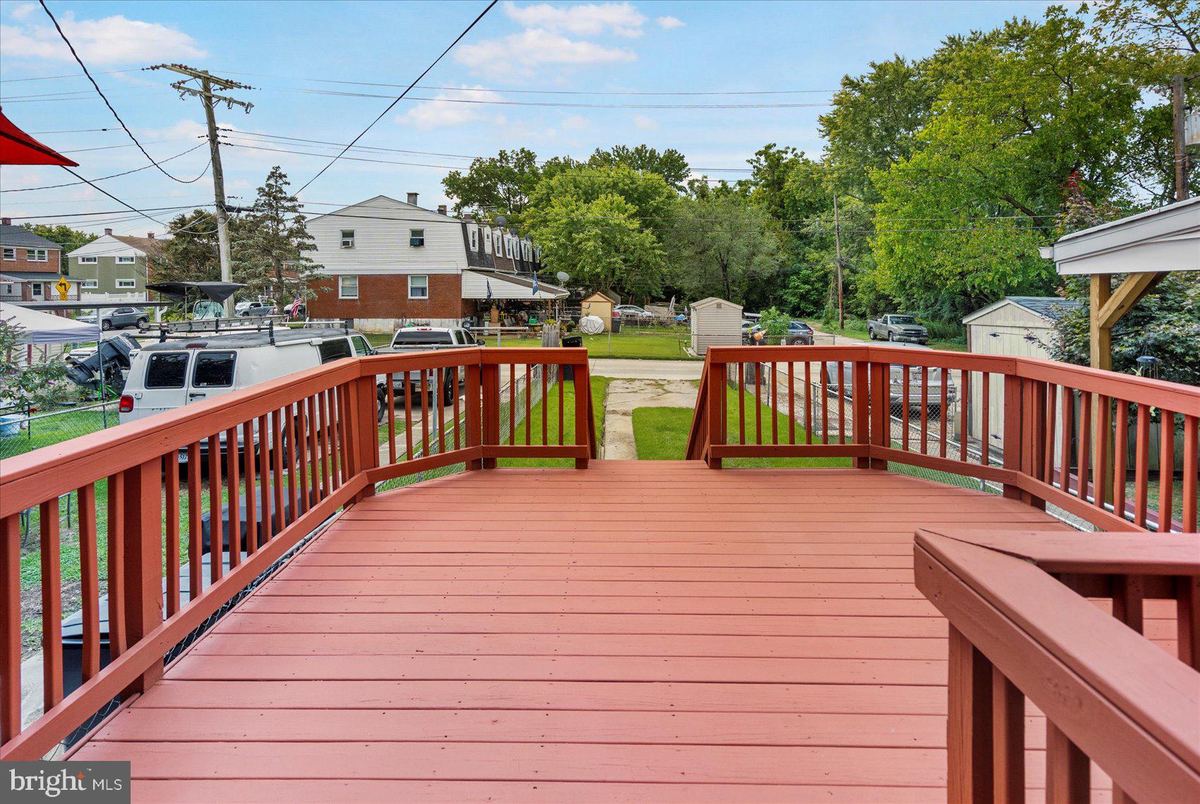 COUNTRY RIDGE - Residential