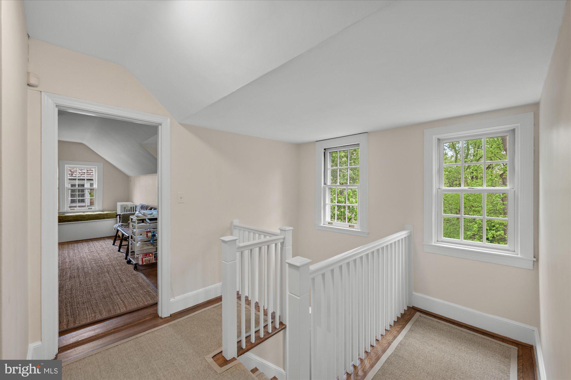 SPRING VALLEY - Residential