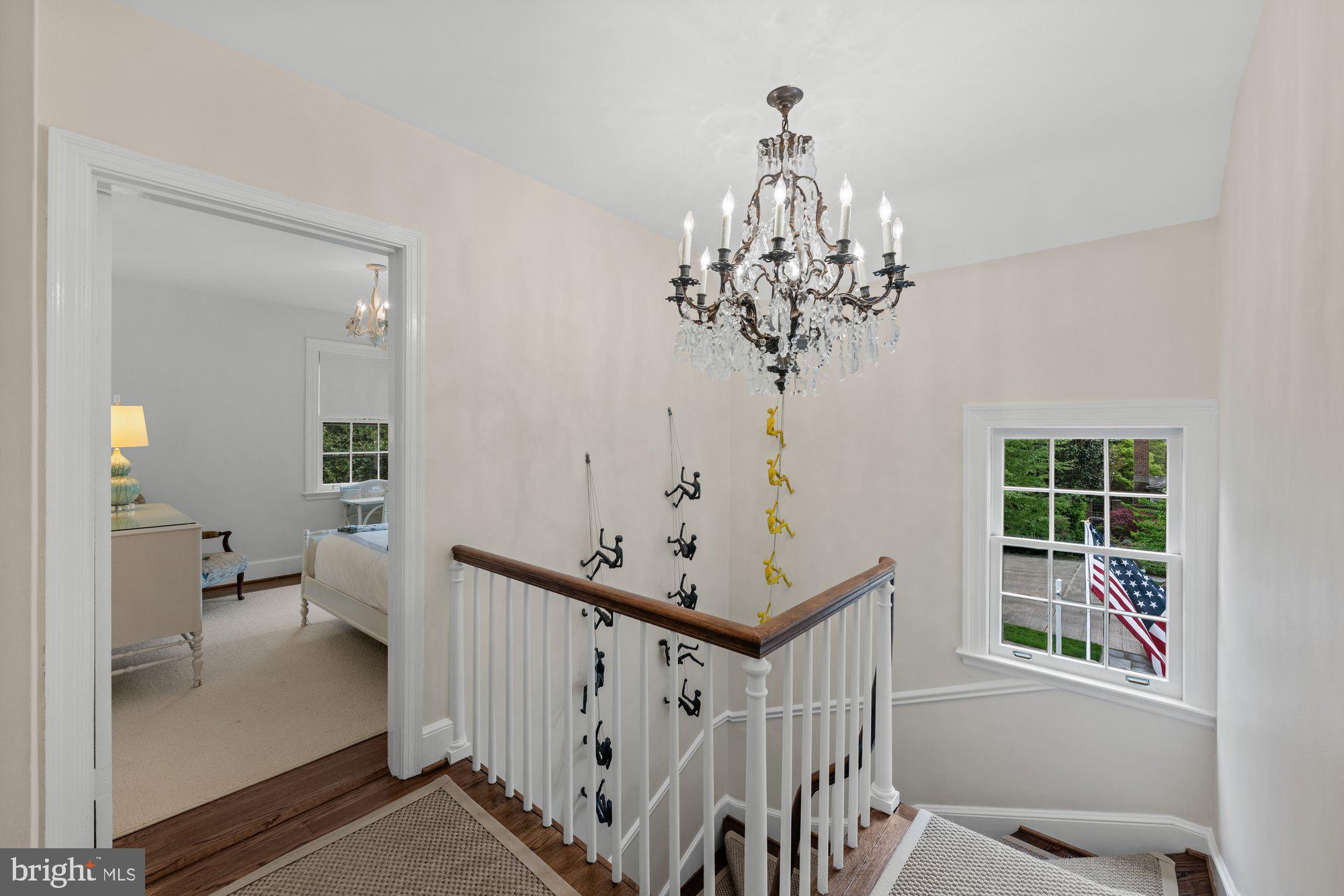 SPRING VALLEY - Residential