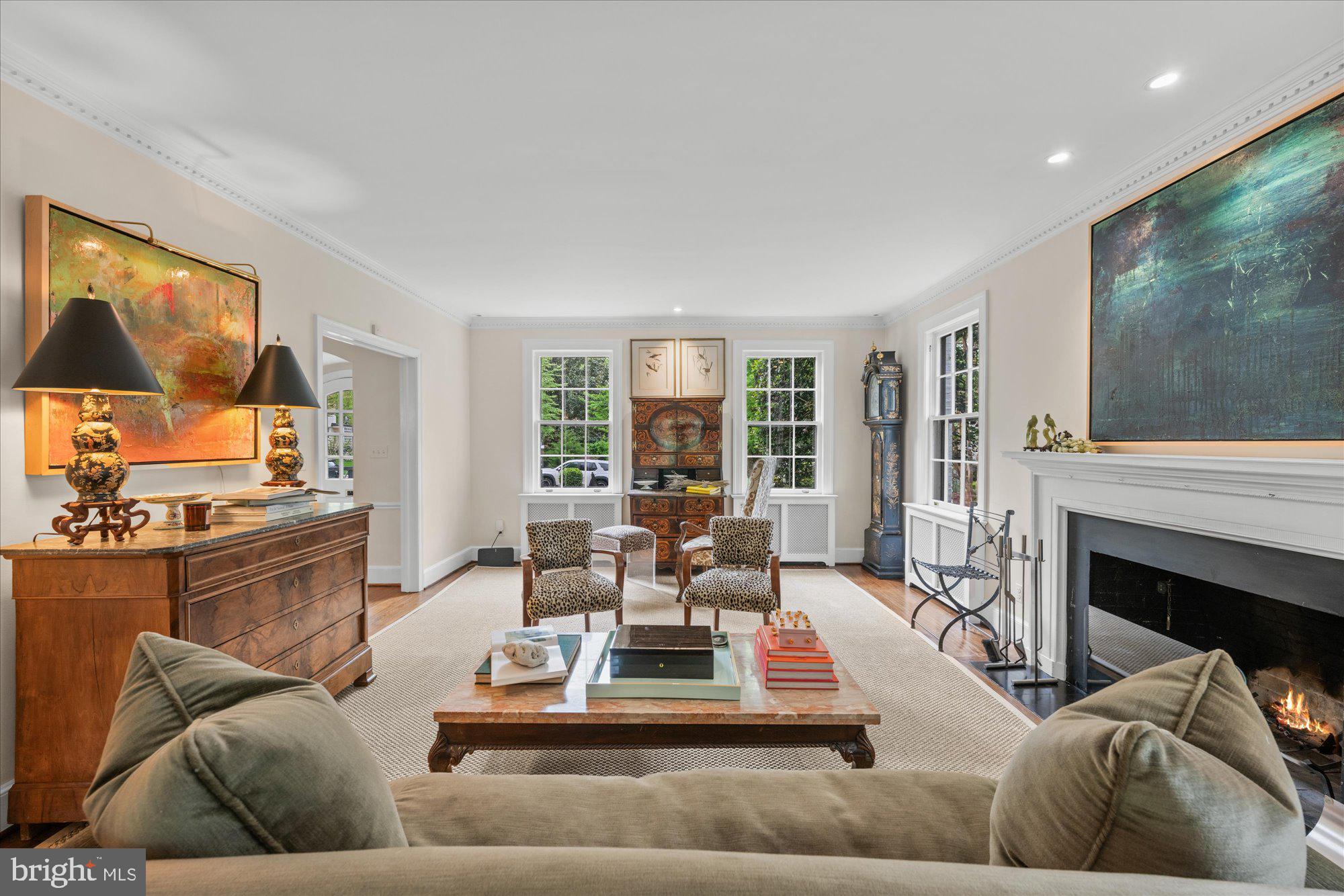 SPRING VALLEY - Residential
