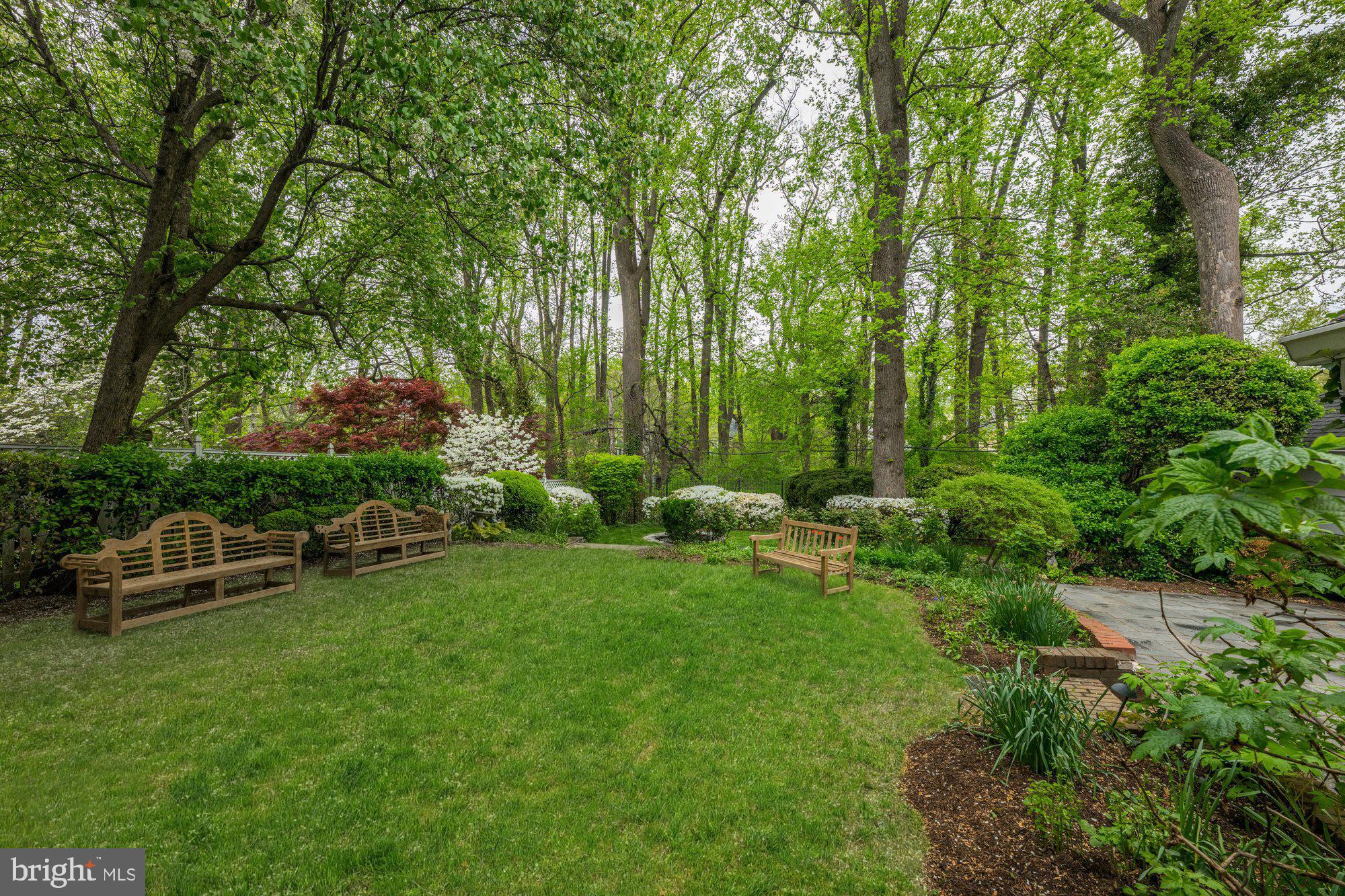 SPRING VALLEY - Residential