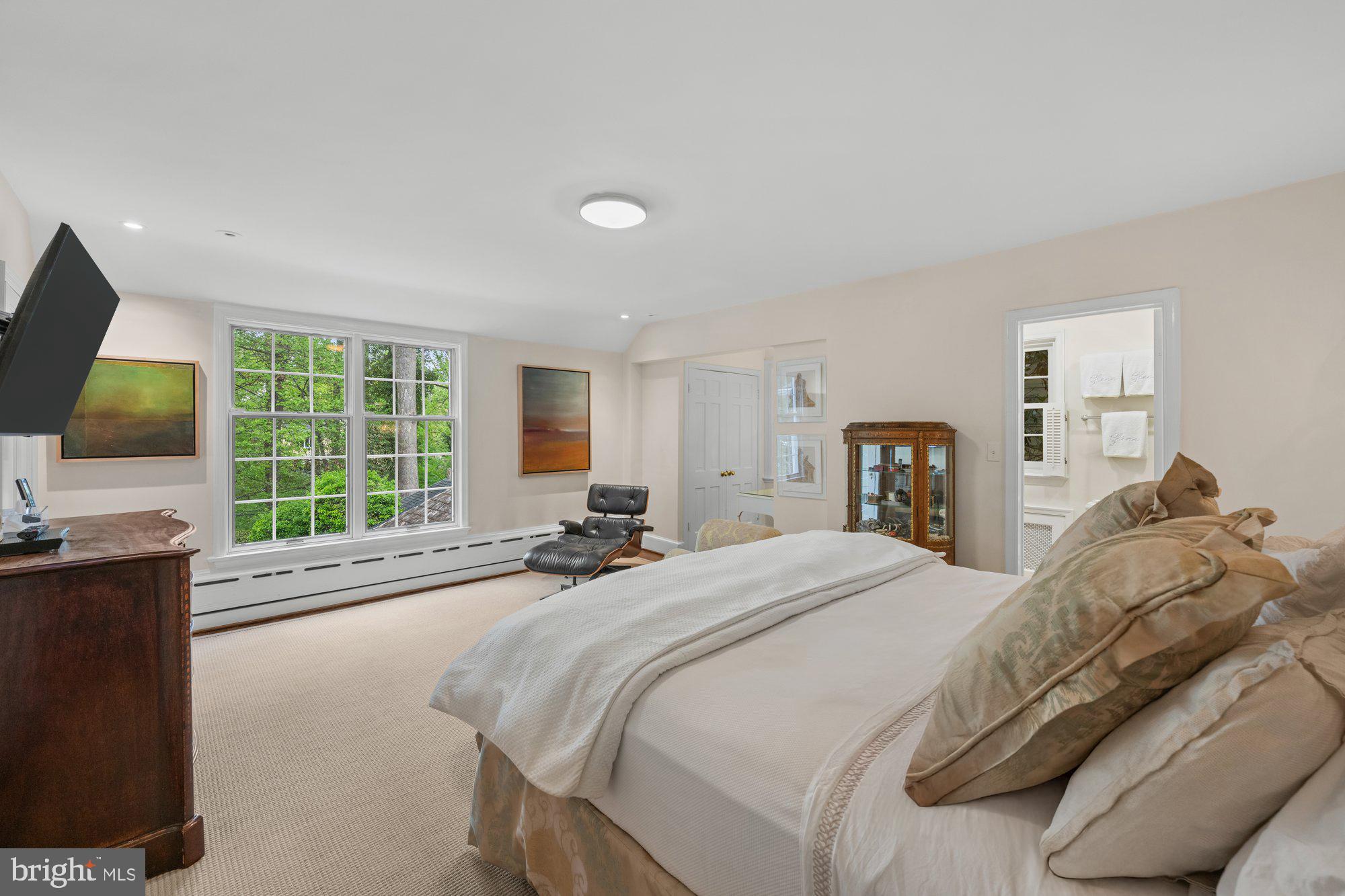 SPRING VALLEY - Residential
