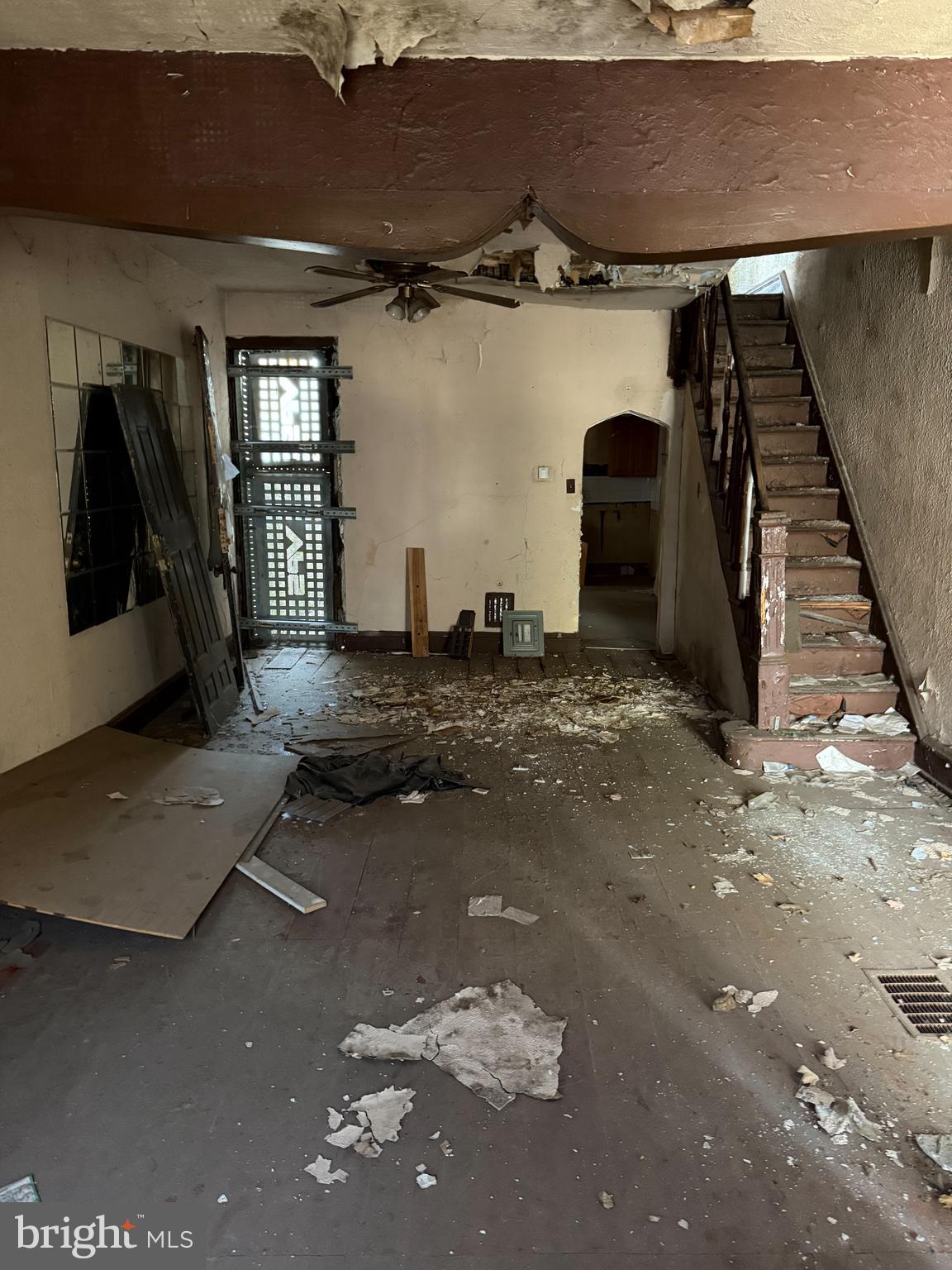 STRAWBERRY MANSION - Residential