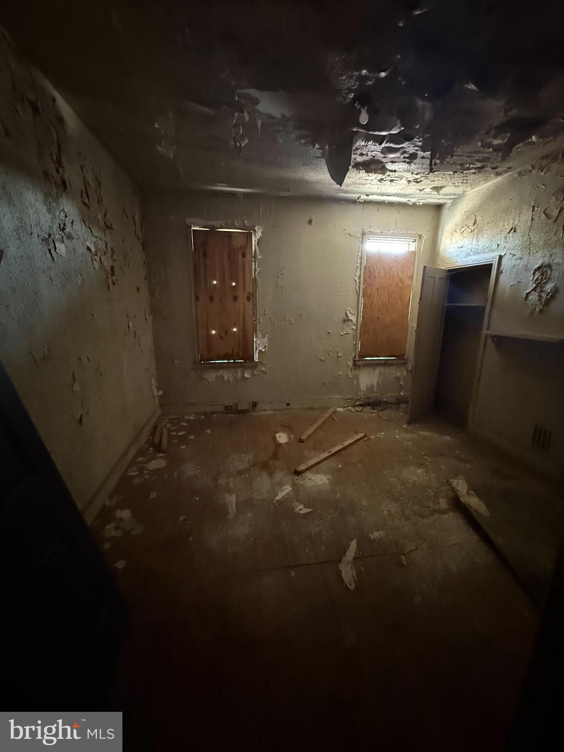 STRAWBERRY MANSION - Residential