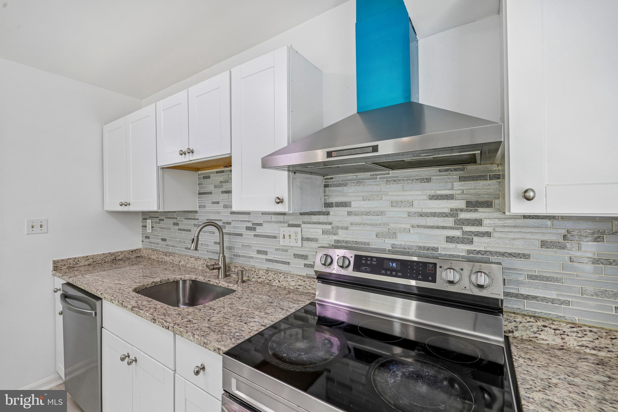 PARTRIDGE PLACE - Residential