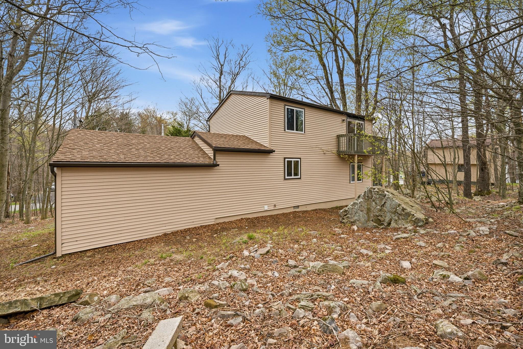 POCONO COUNTRY PLACE - Residential