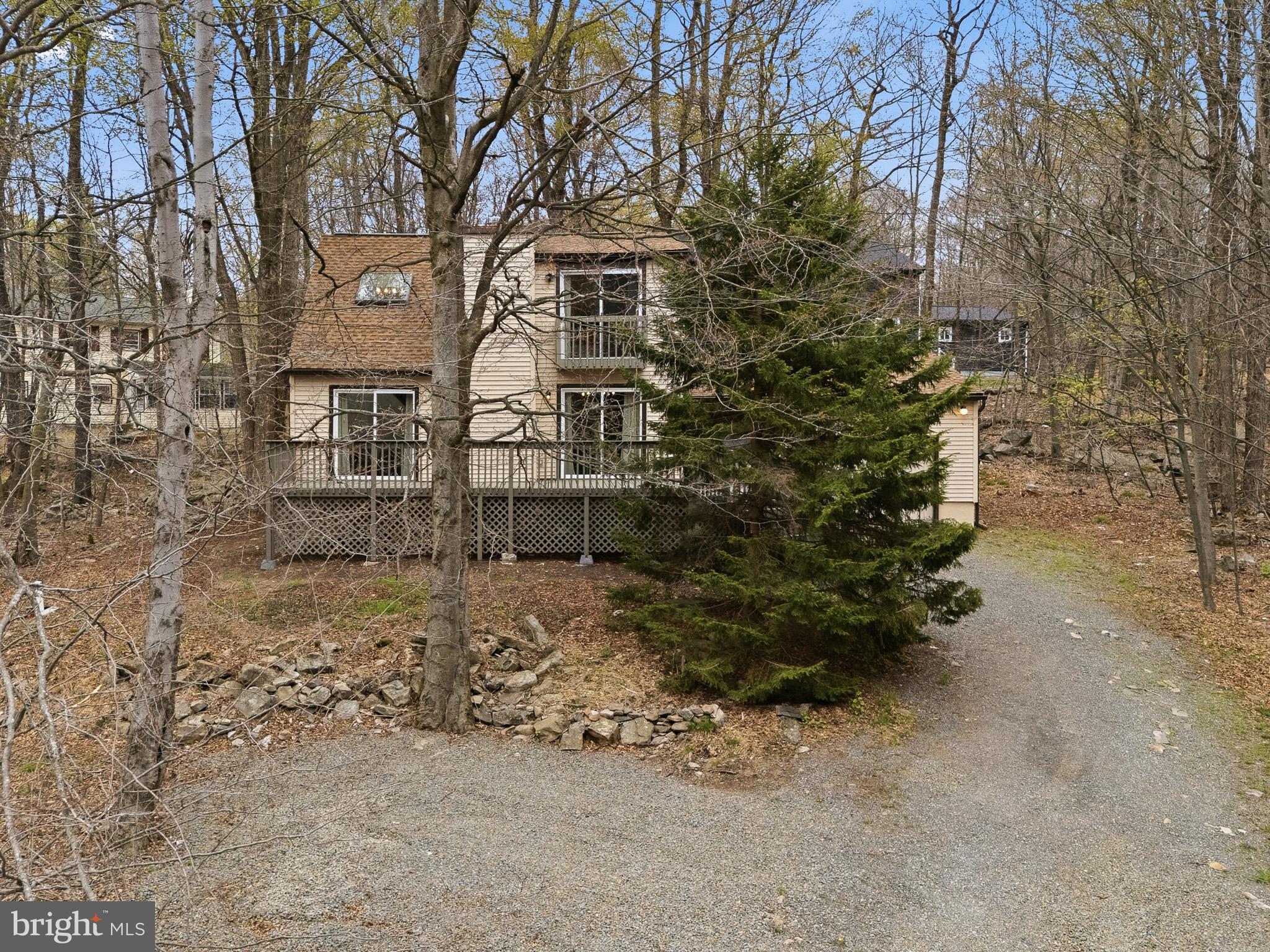 POCONO COUNTRY PLACE - Residential