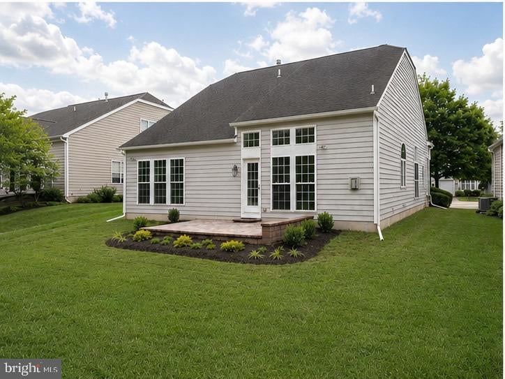 458 MIMOSA CIRCLE