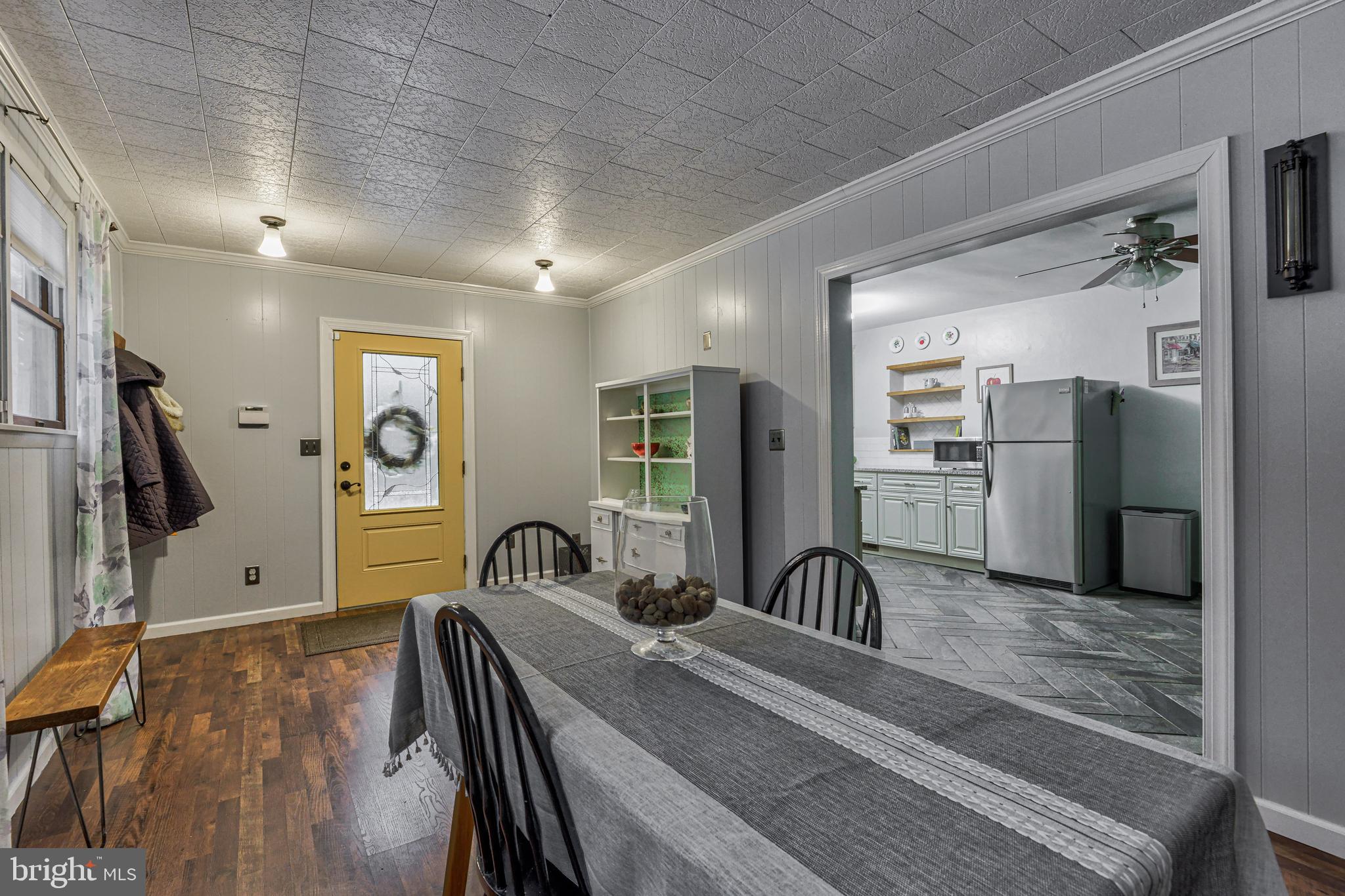 MOUNT WASHINGTON - Residential