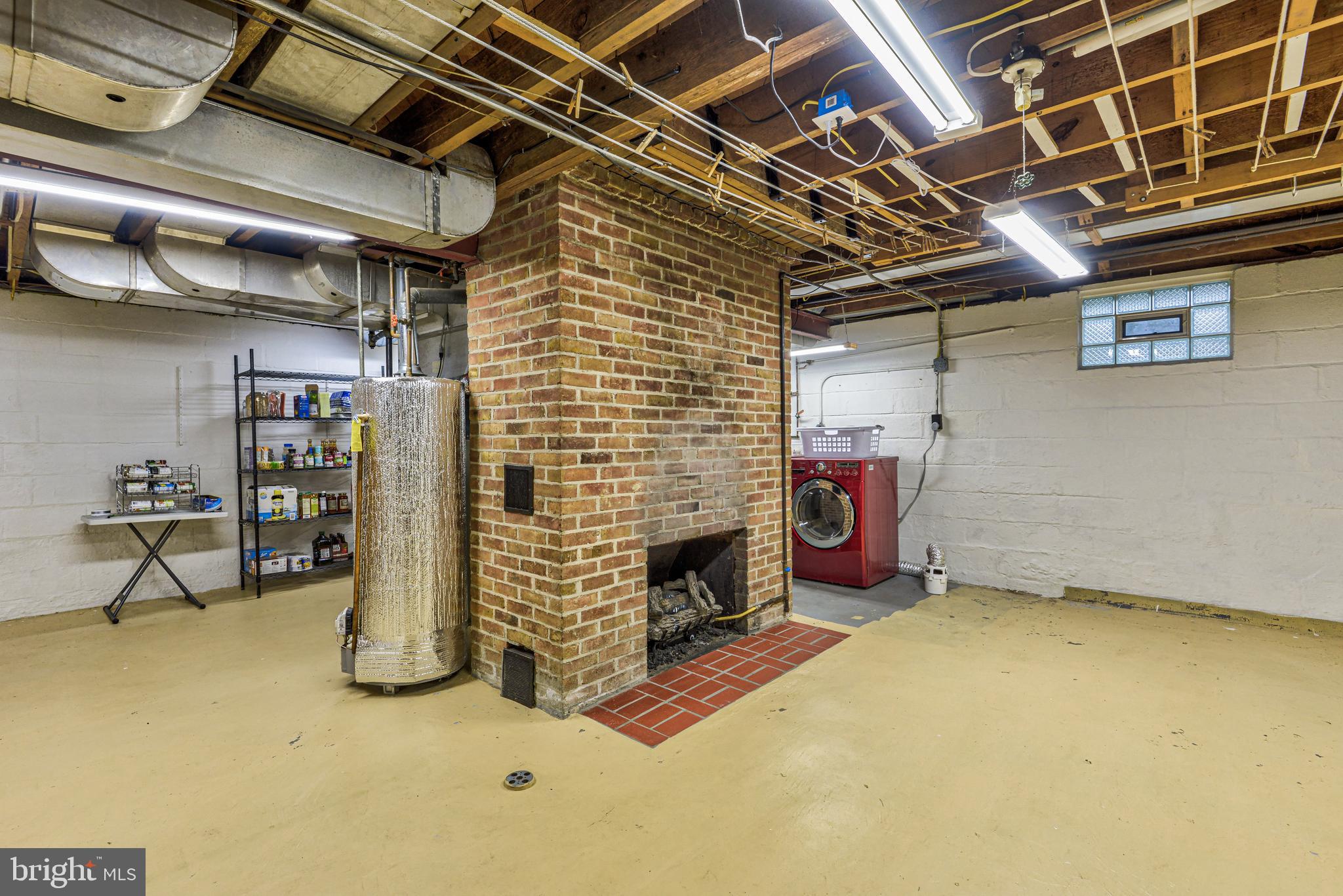 MOUNT WASHINGTON - Residential