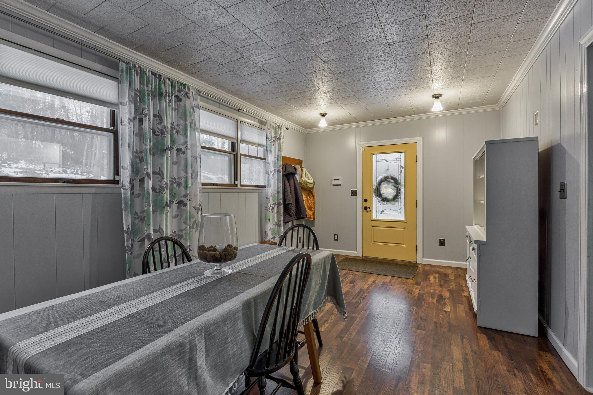 MOUNT WASHINGTON - Residential