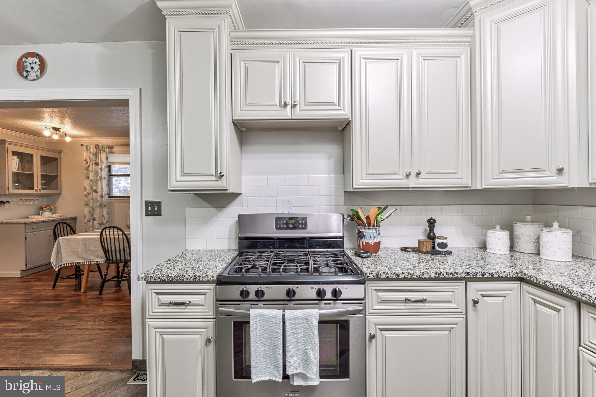 MOUNT WASHINGTON - Residential