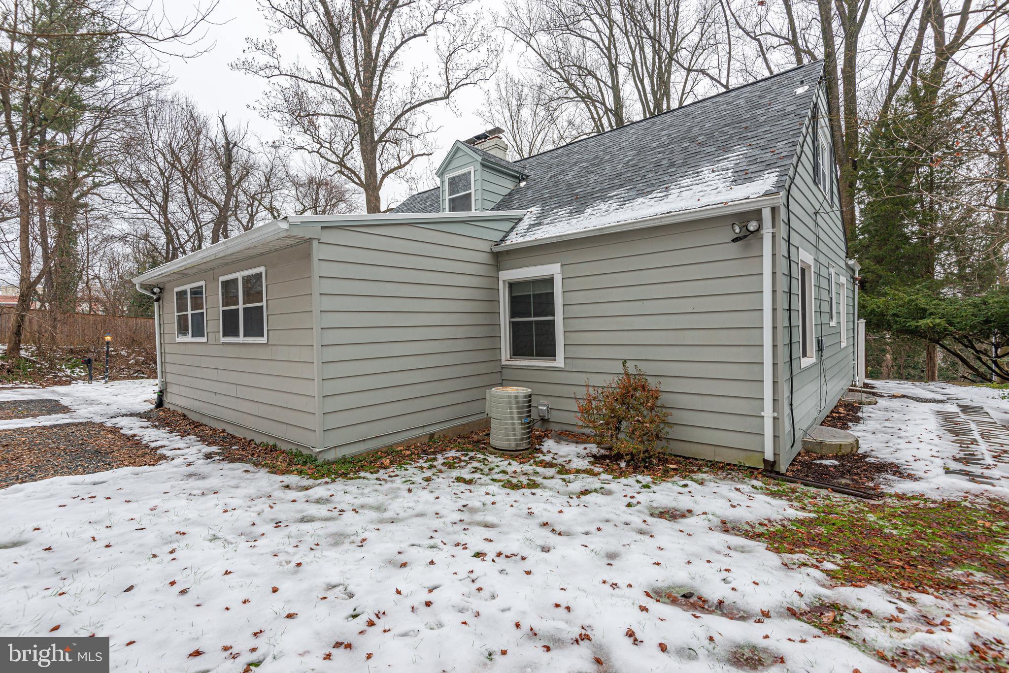 MOUNT WASHINGTON - Residential