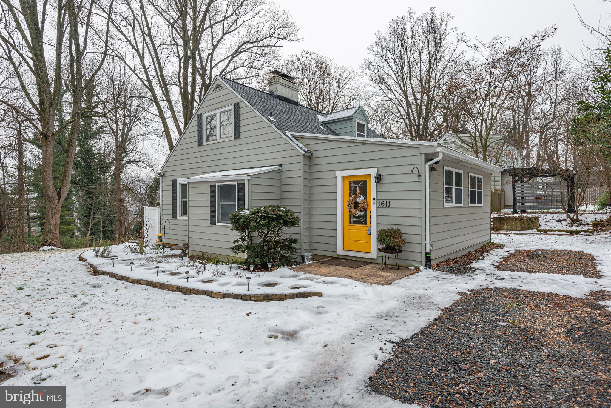 MOUNT WASHINGTON - Residential