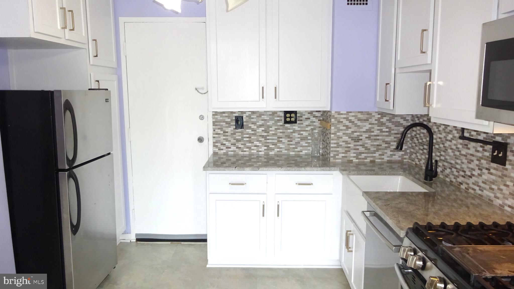 GROSVENOR PARK - Residential Lease