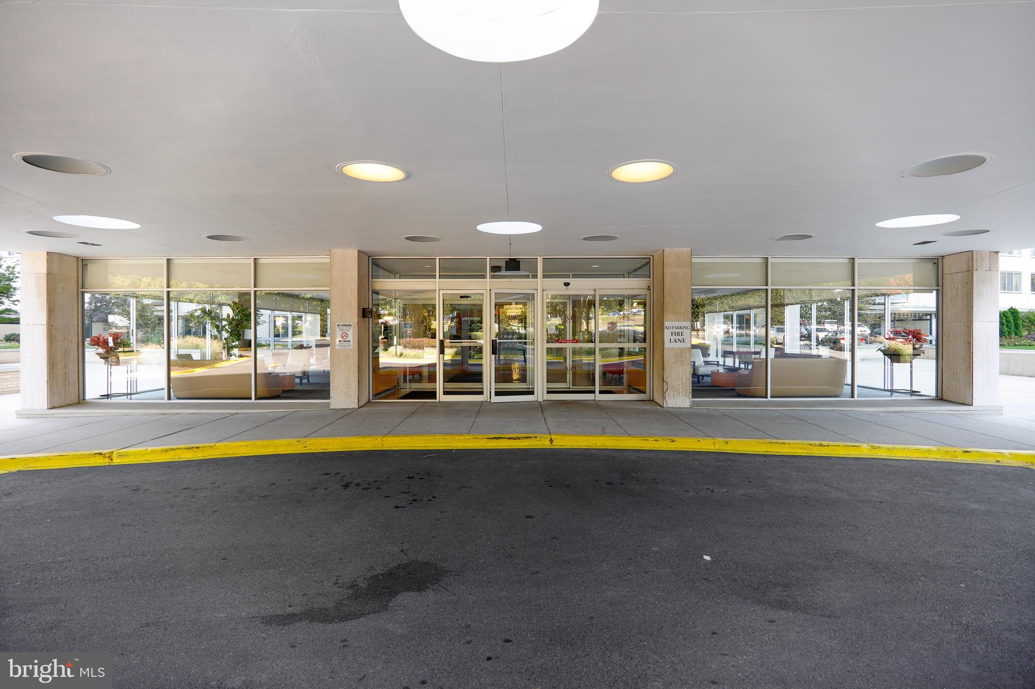 GROSVENOR PARK - Residential Lease